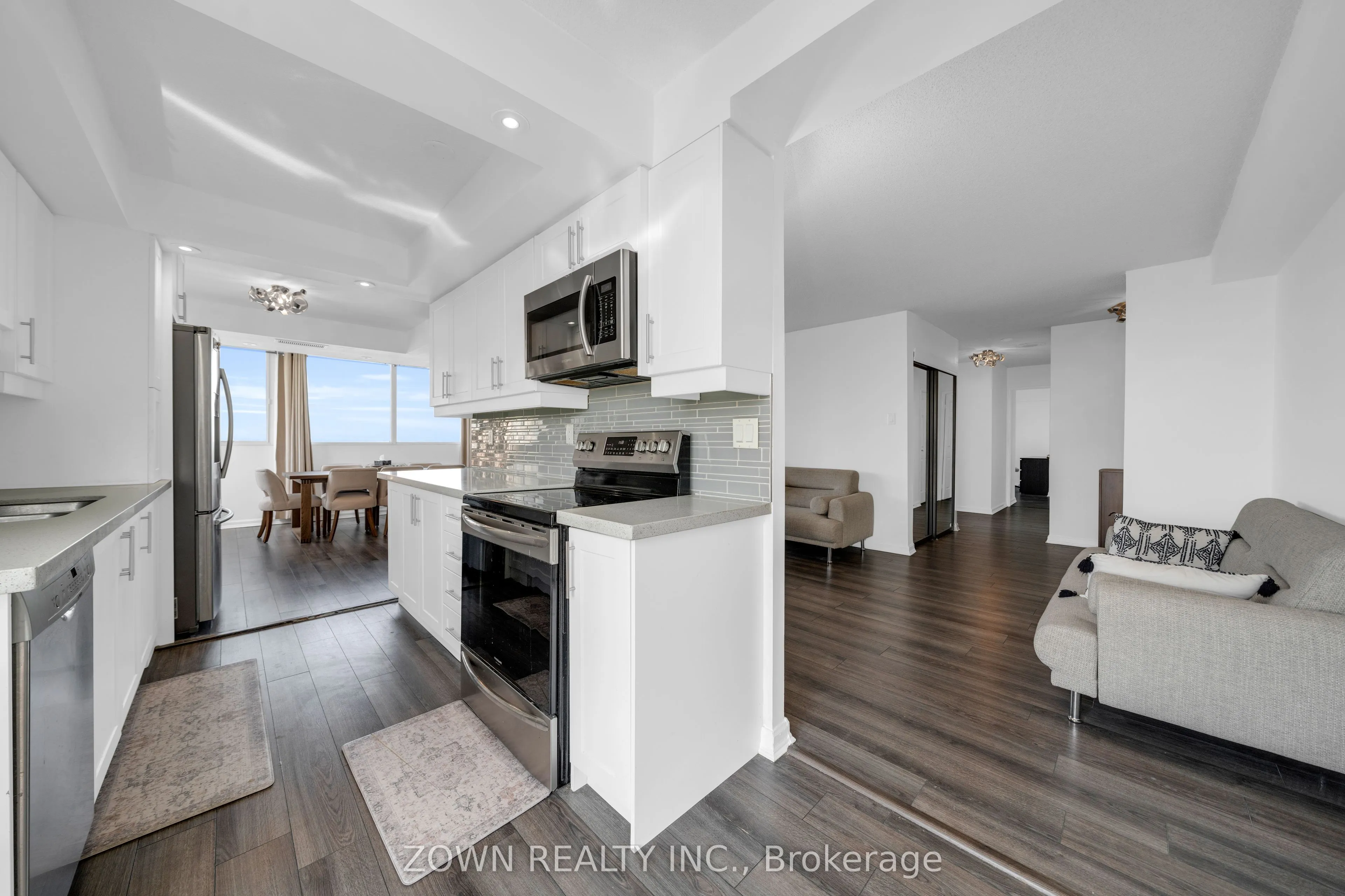 80 Antibes Drive #1207
