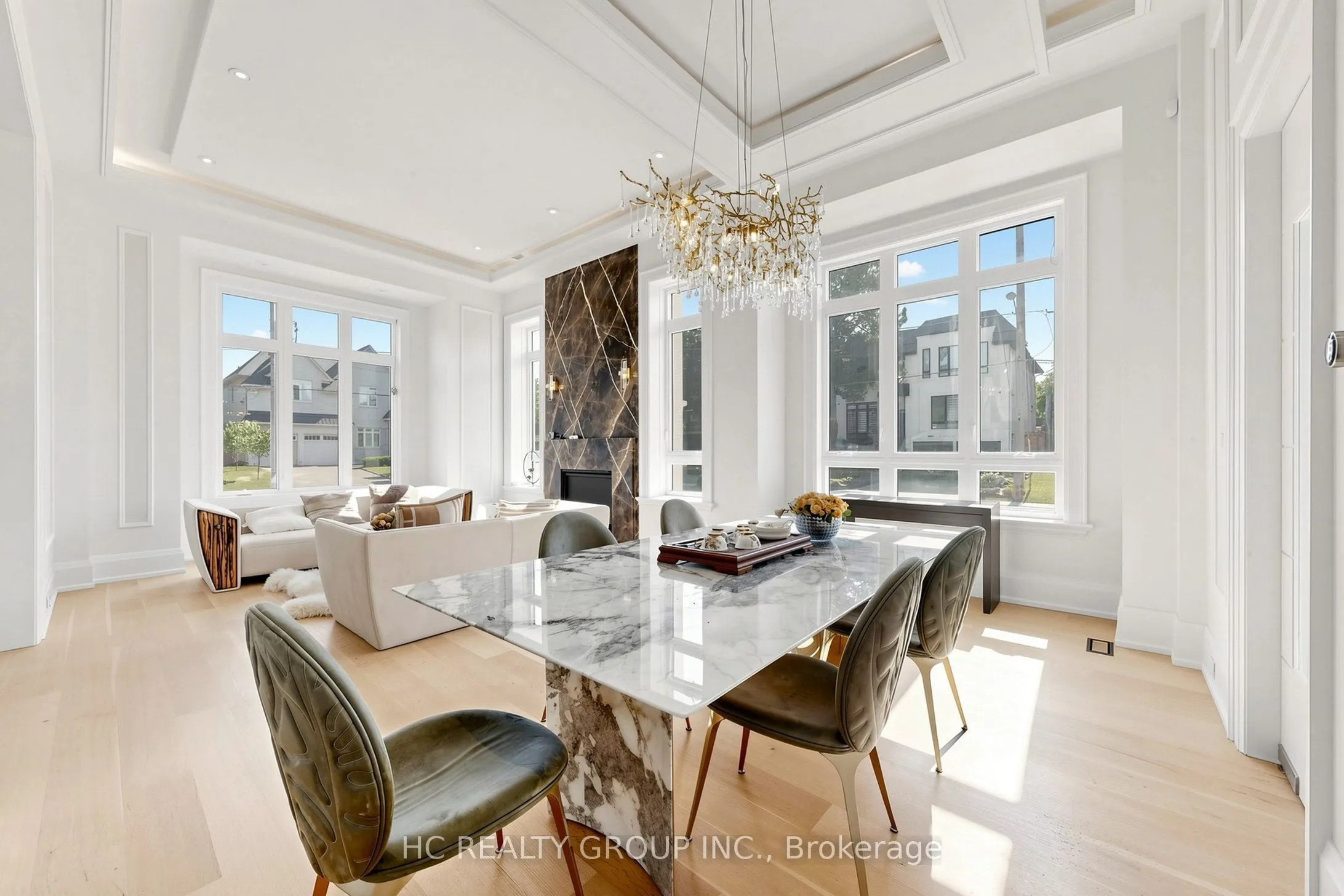 7 Knollview Crescent