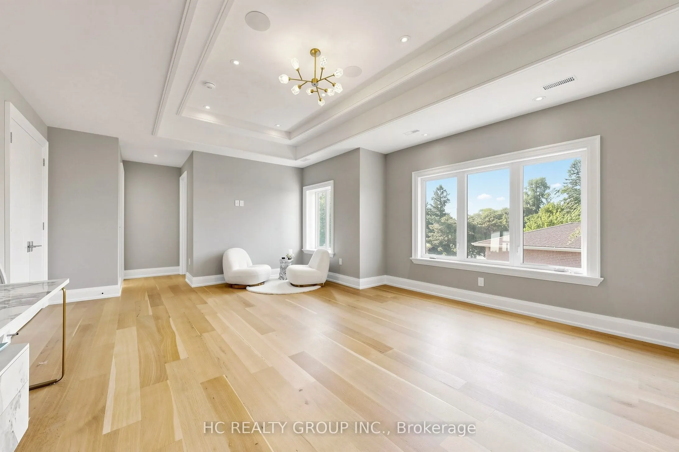 7 Knollview Crescent