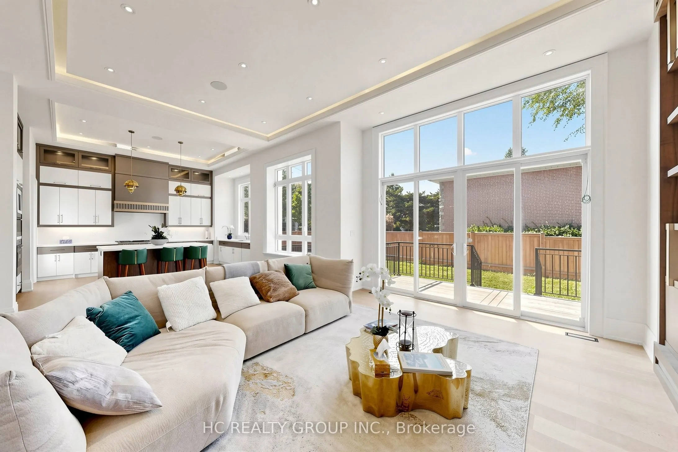 7 Knollview Crescent