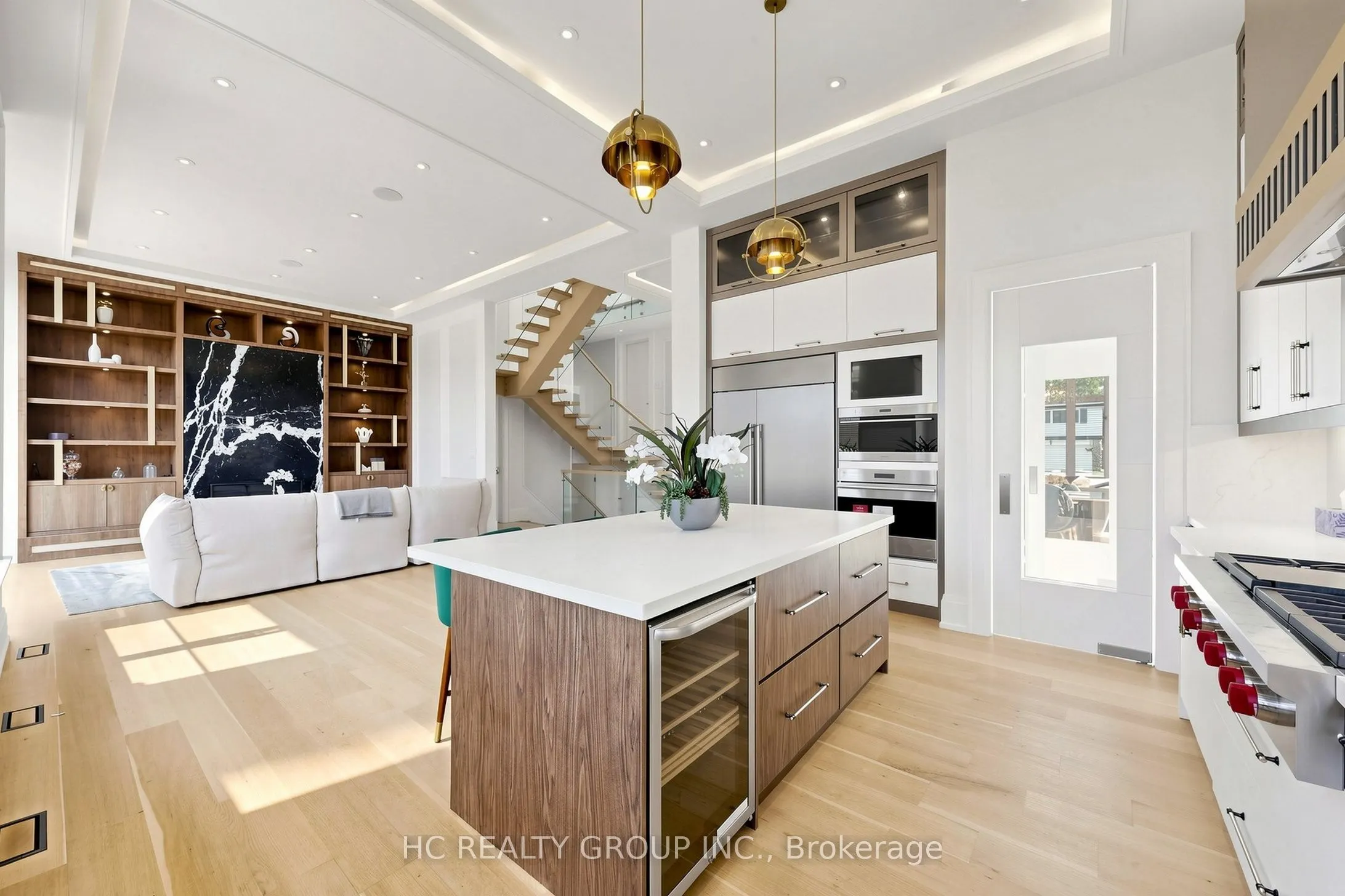 7 Knollview Crescent