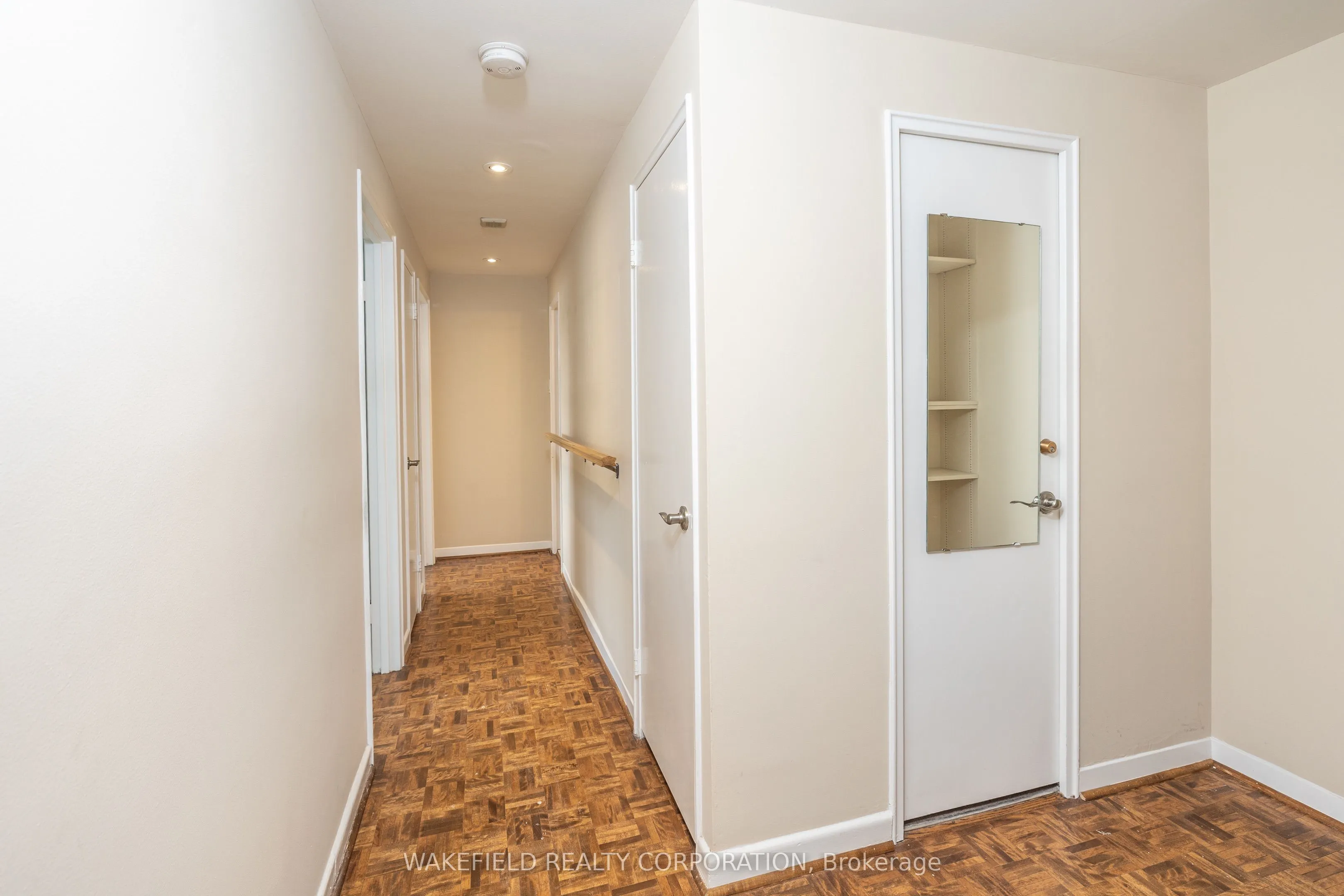 21 Dale Avenue ## 635