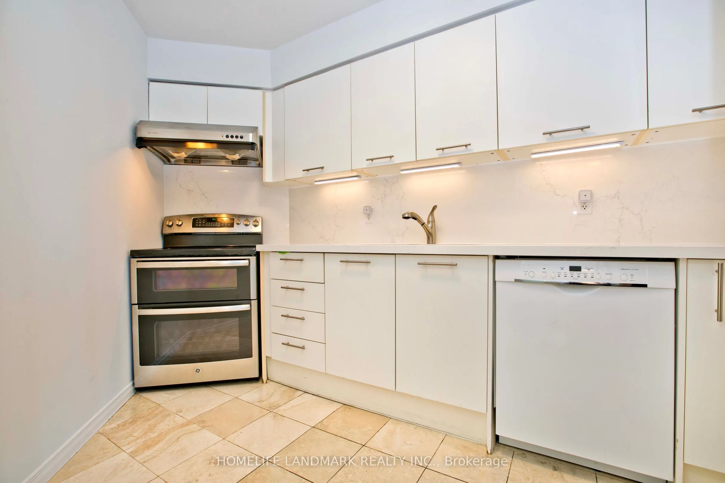 55 Harrison Garden Boulevard #1210