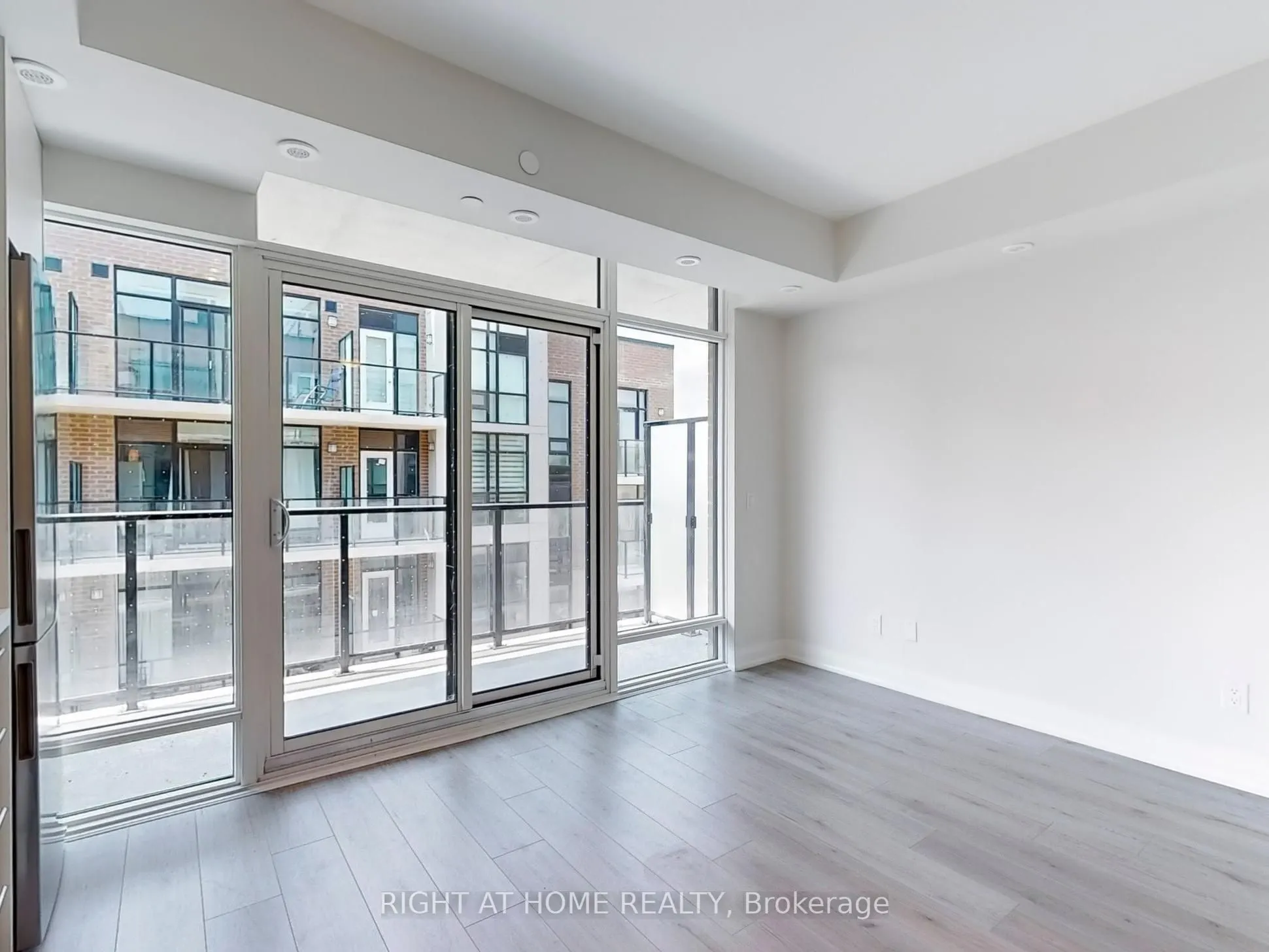 851 Sheppard Avenue W #30