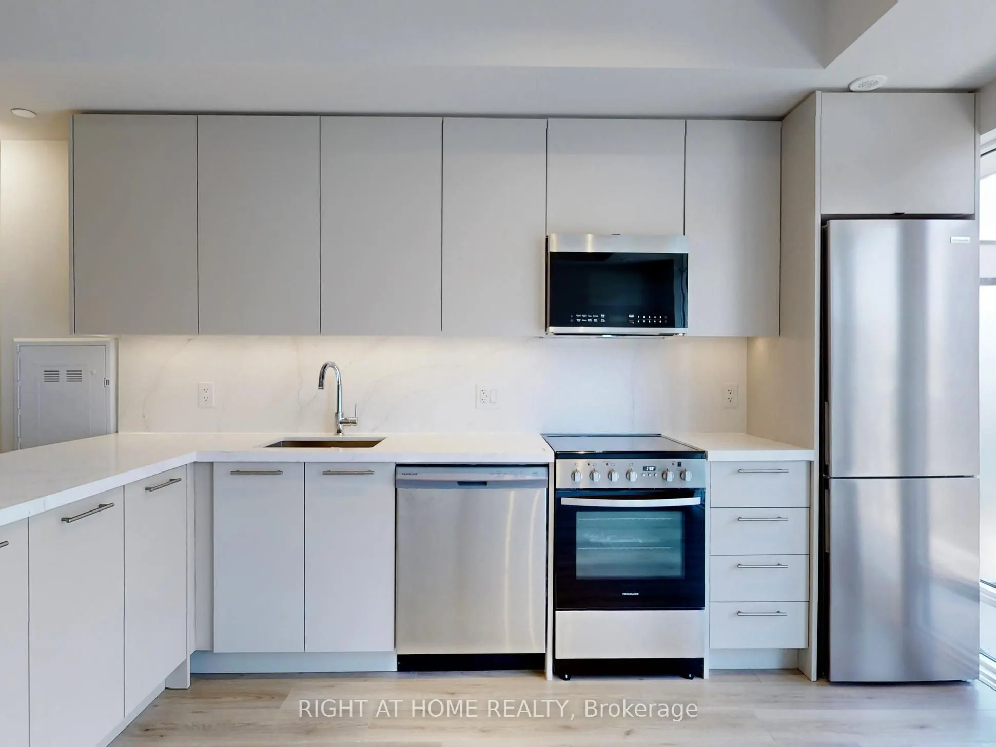 851 Sheppard Avenue W #30