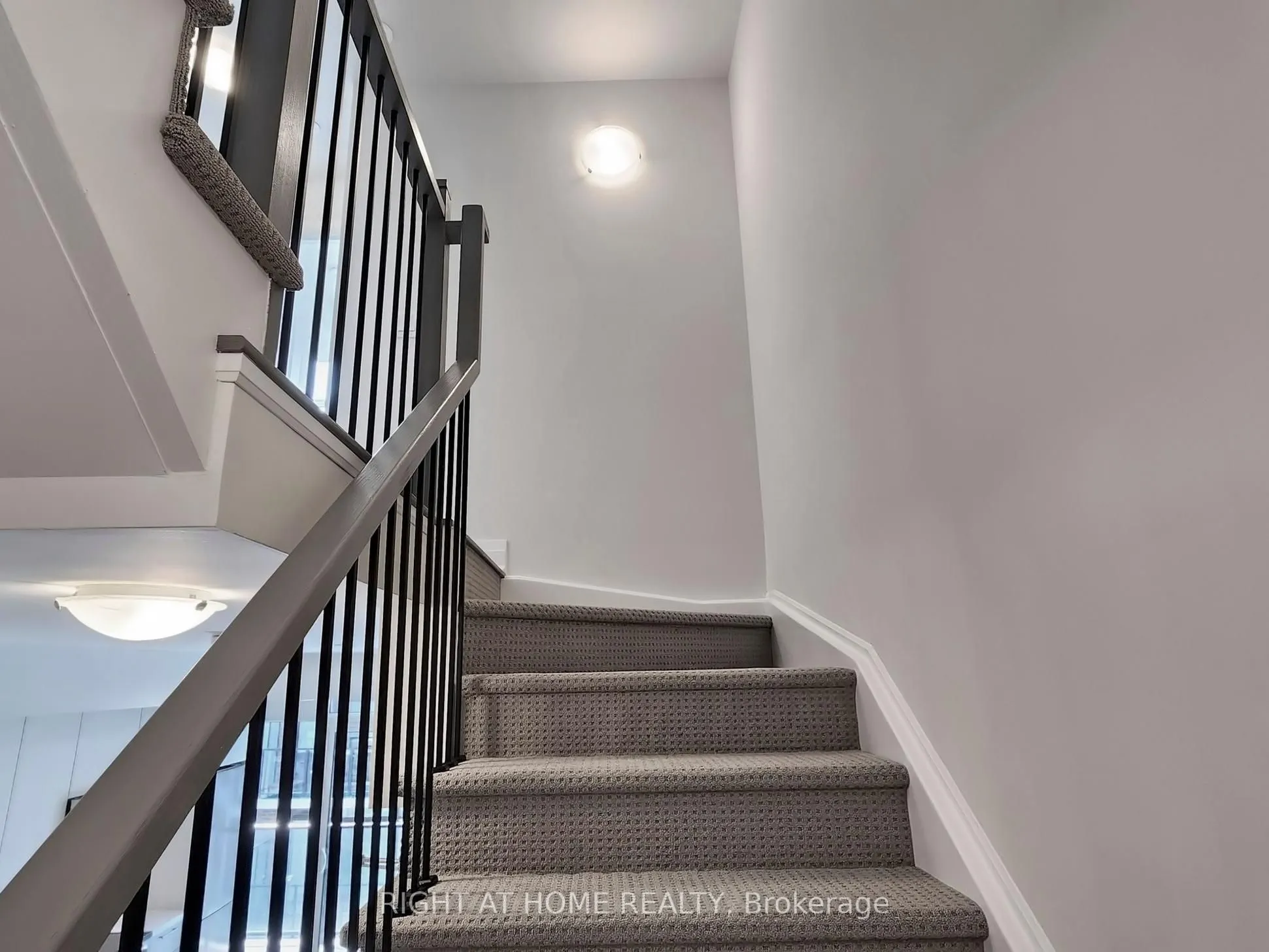 851 Sheppard Avenue W #30