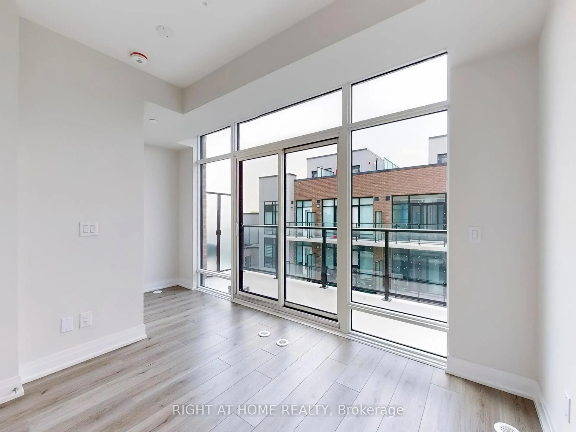 851 Sheppard Avenue W #30