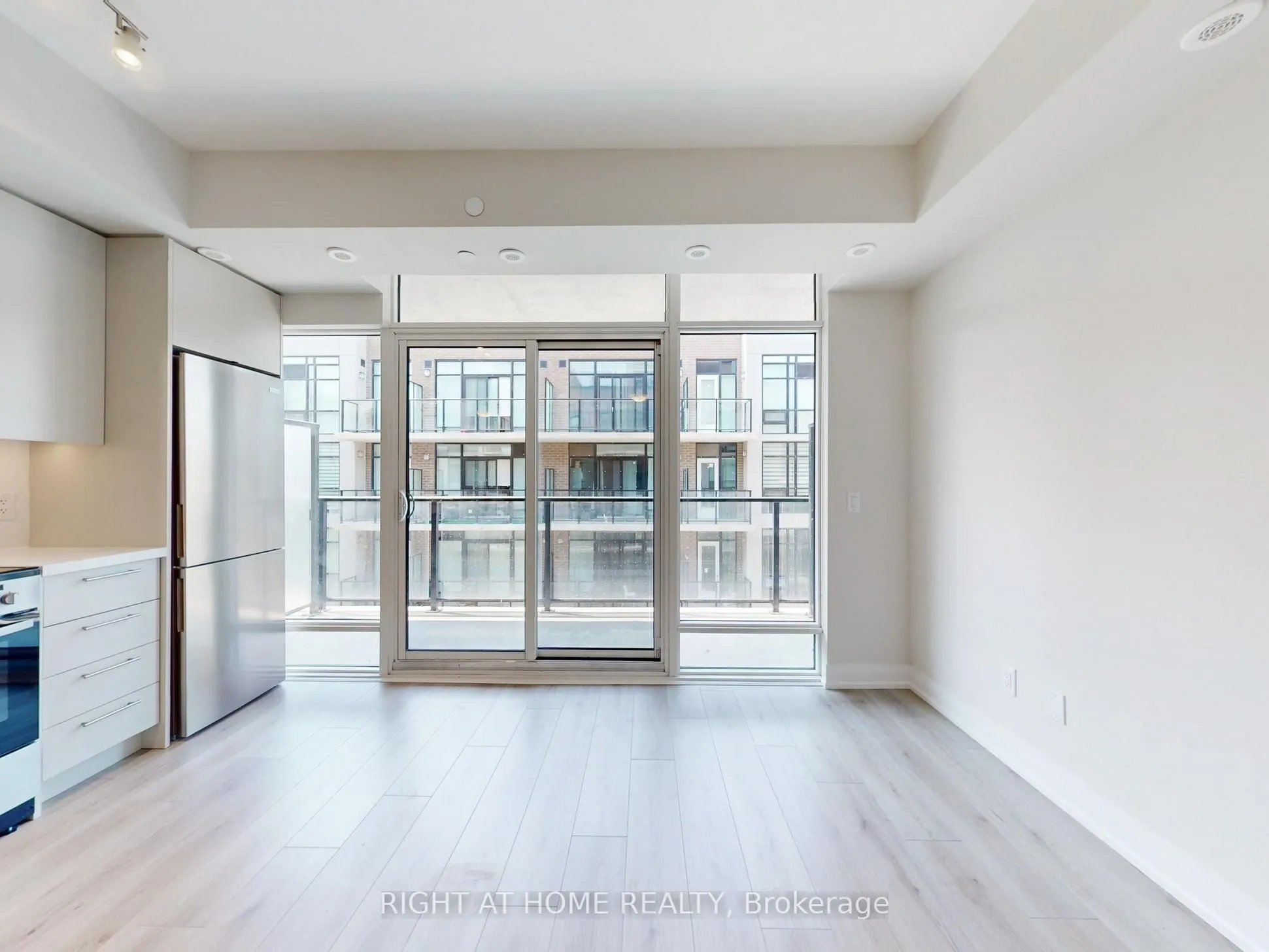 851 Sheppard Avenue W #30