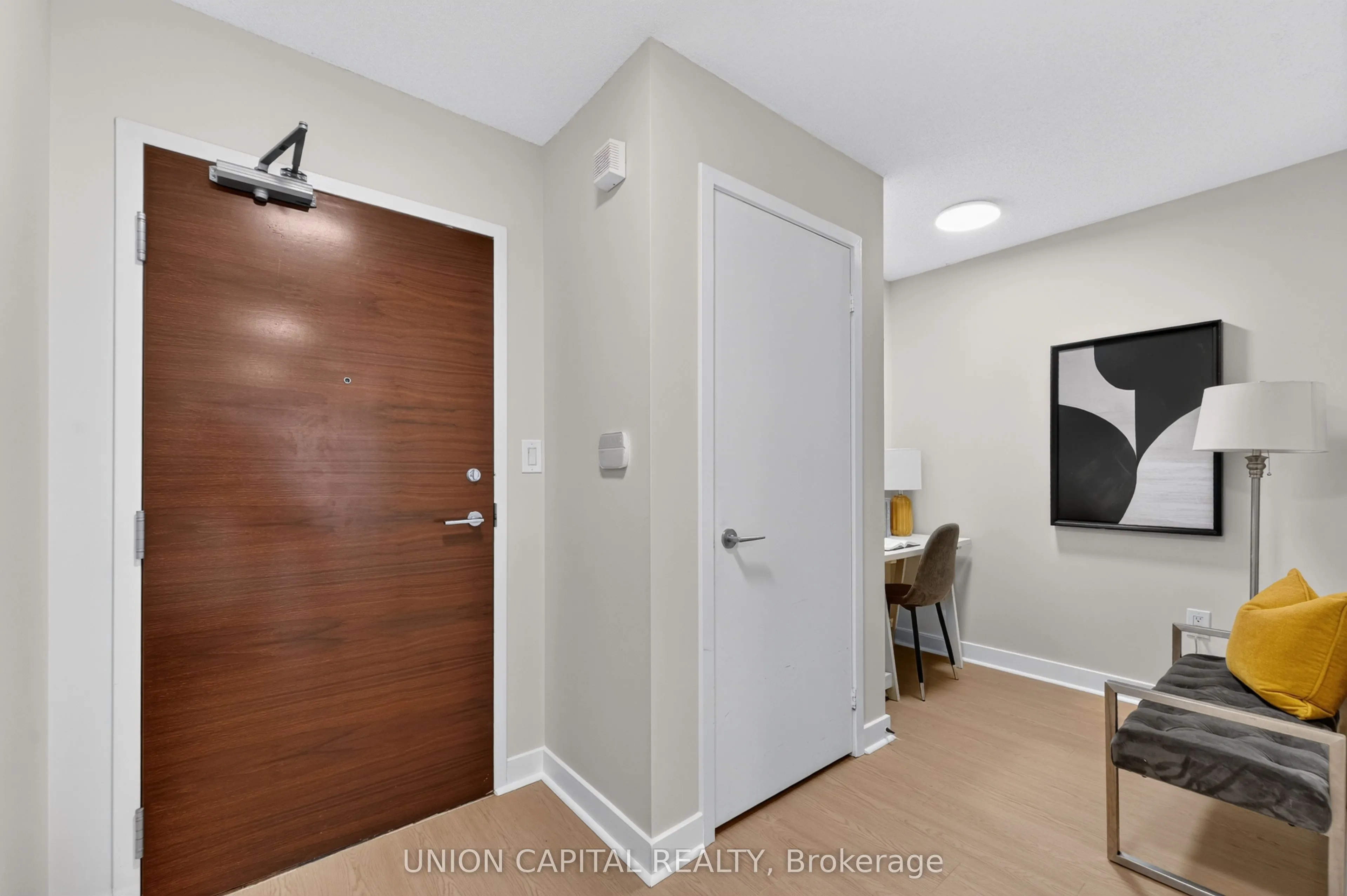 10 Capreol Court #551