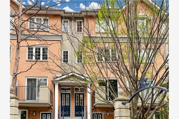 28 Sommerset Way #1520