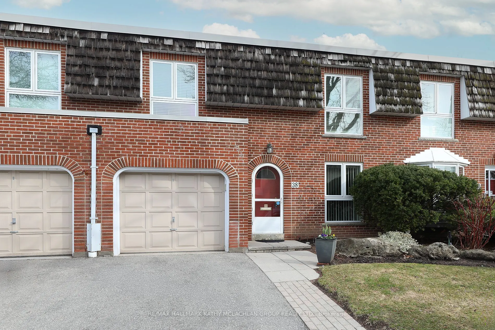38 Crimson Millway #132