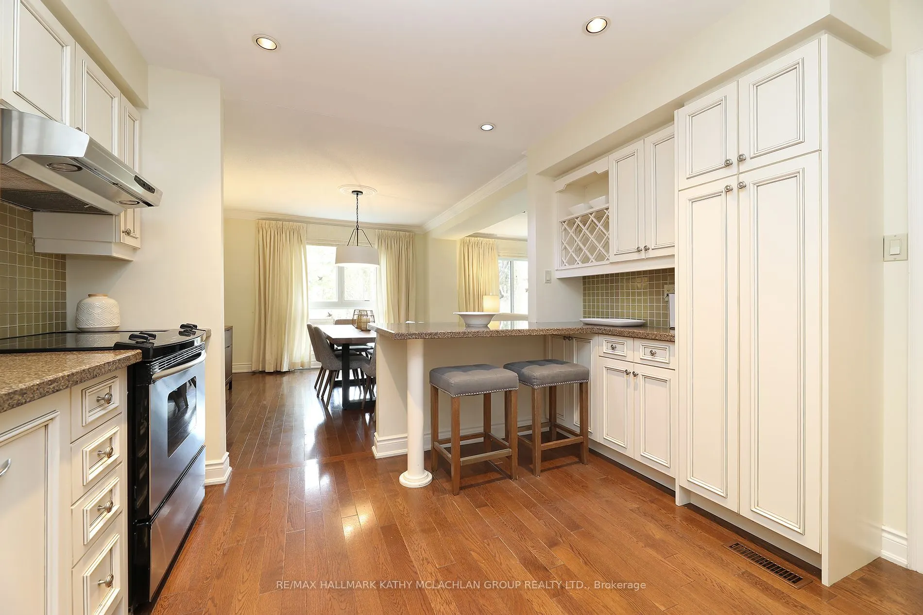 38 Crimson Millway #132