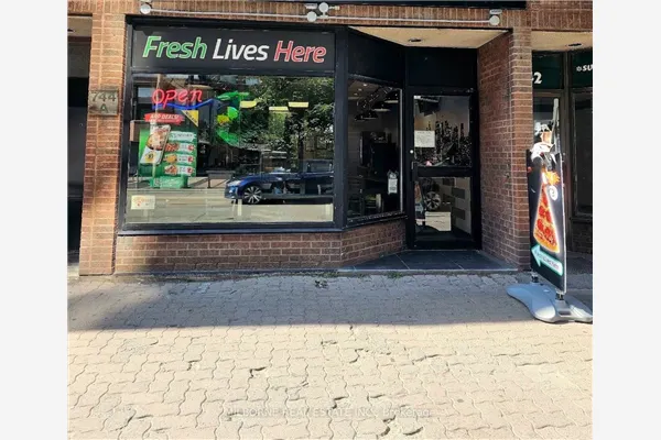744 King Street W