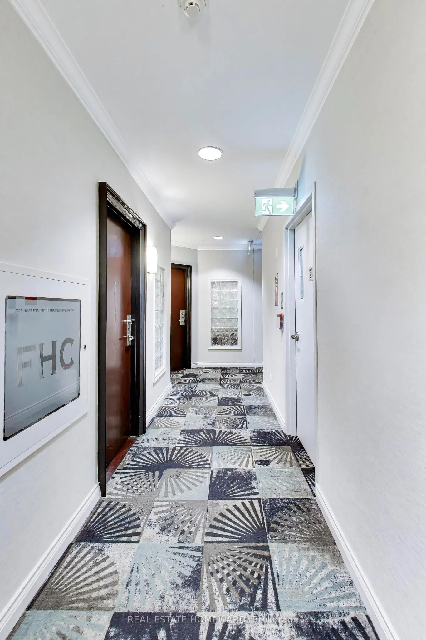 7 King Street E #602
