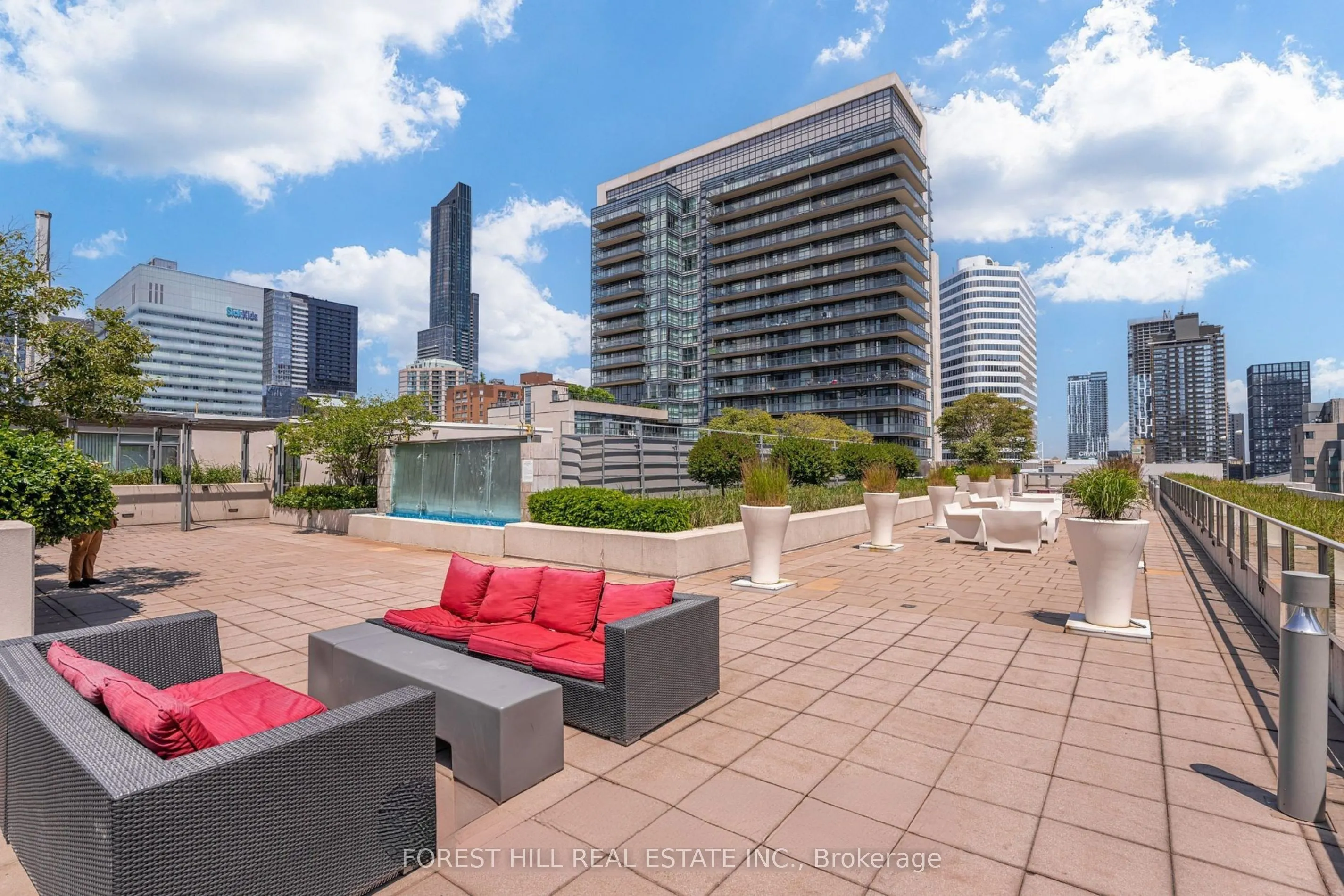111 Elizabeth Street #917