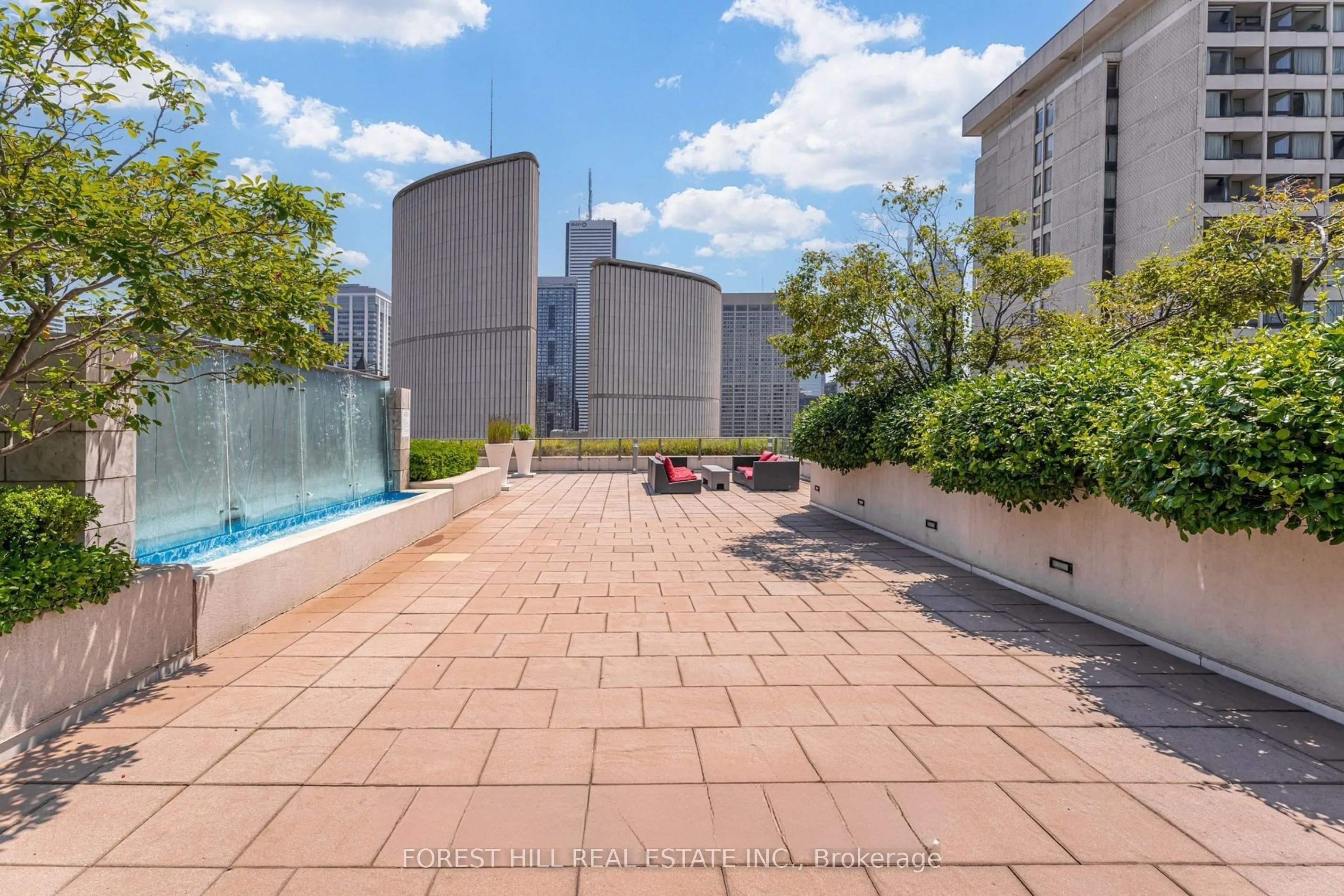 111 Elizabeth Street #917