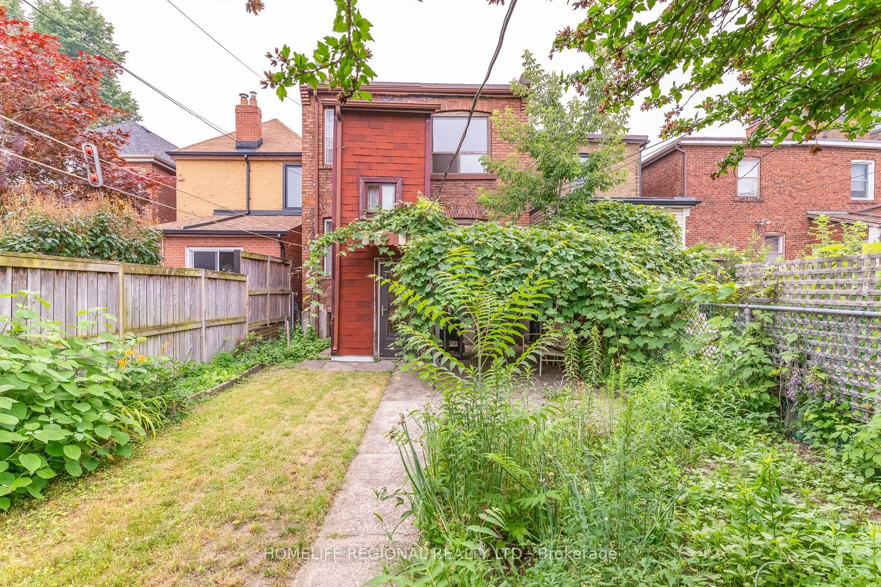 353 St Clarens Avenue
