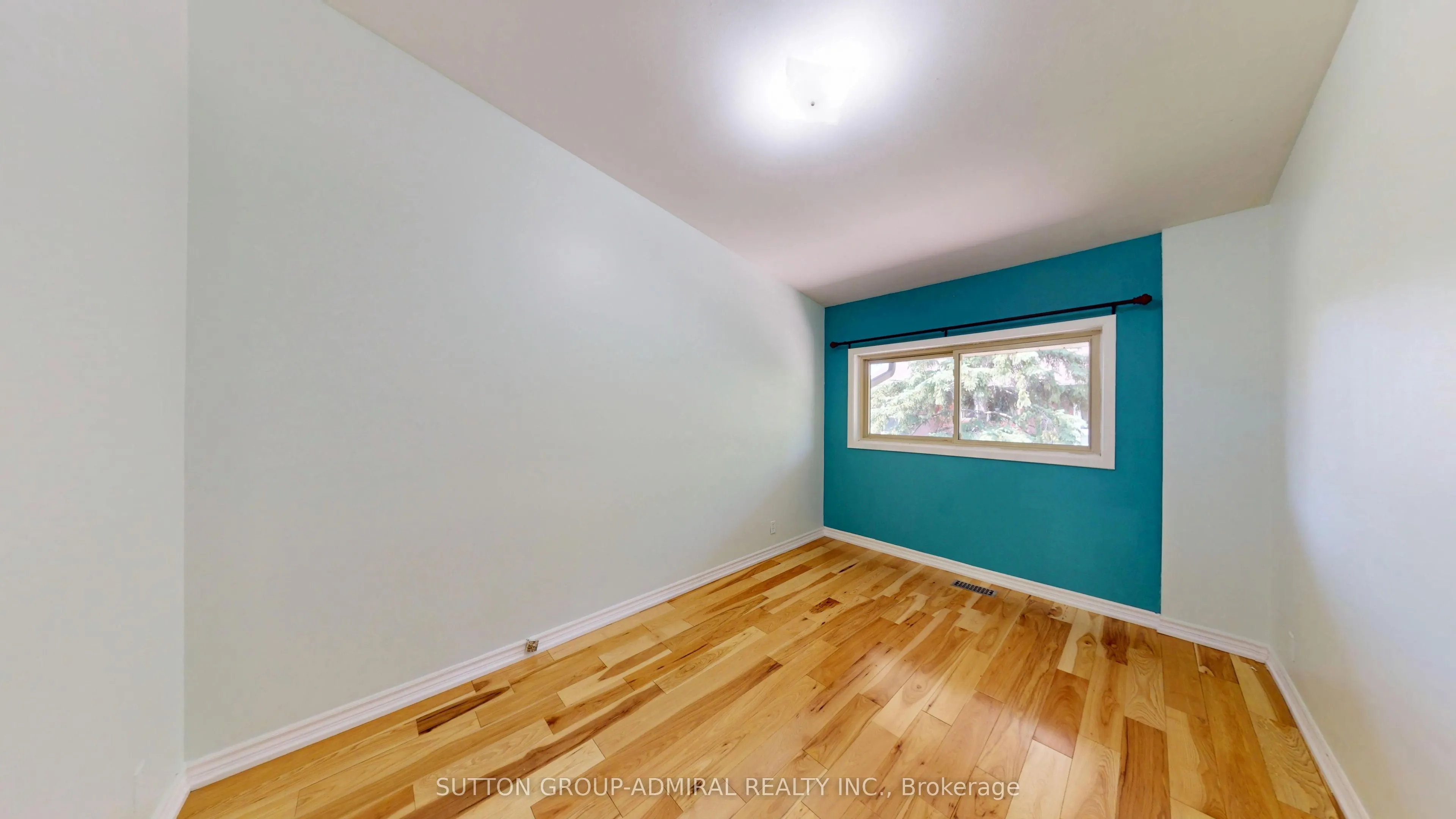 6 Esterbrooke Avenue #73