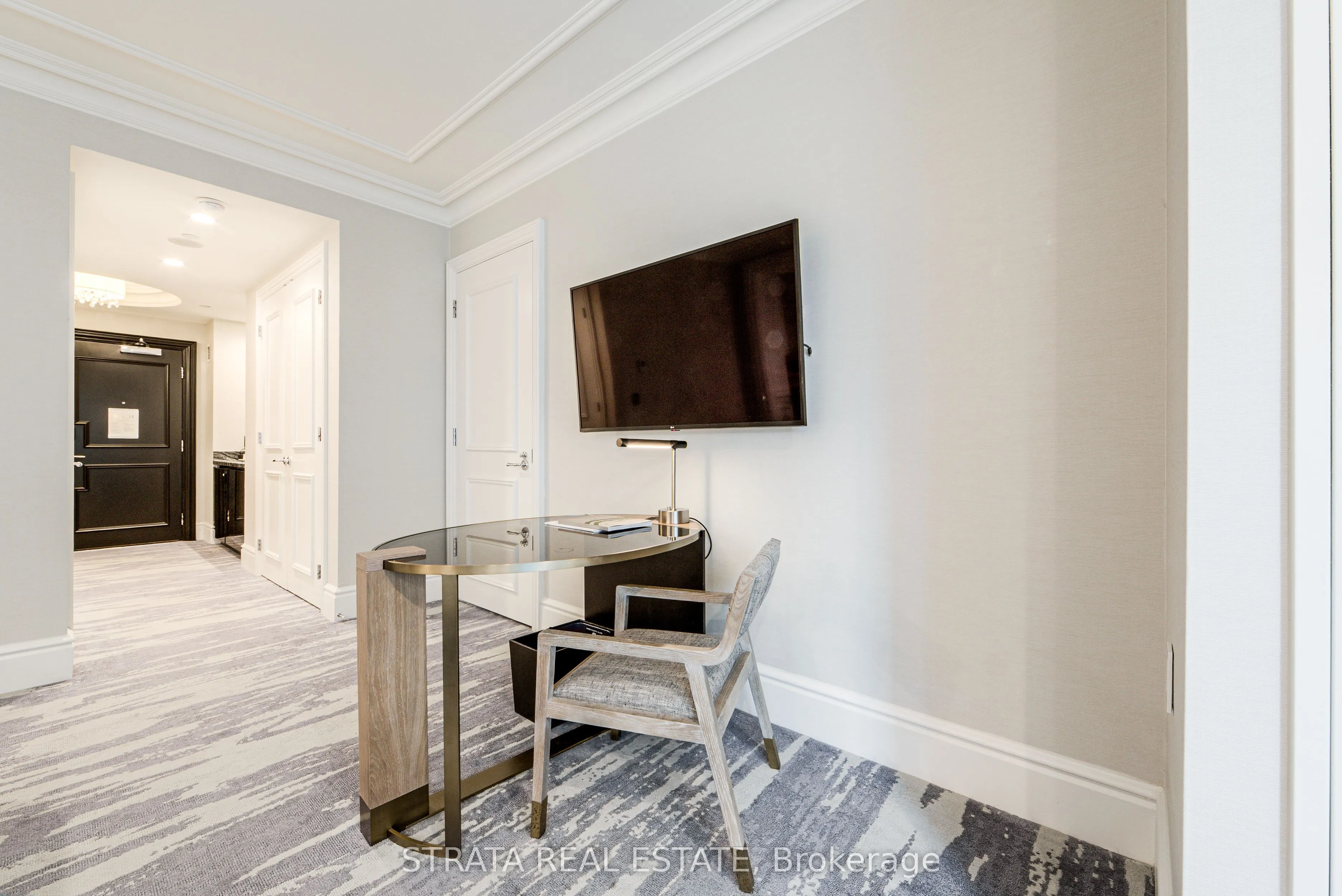 325 Bay Street #1905