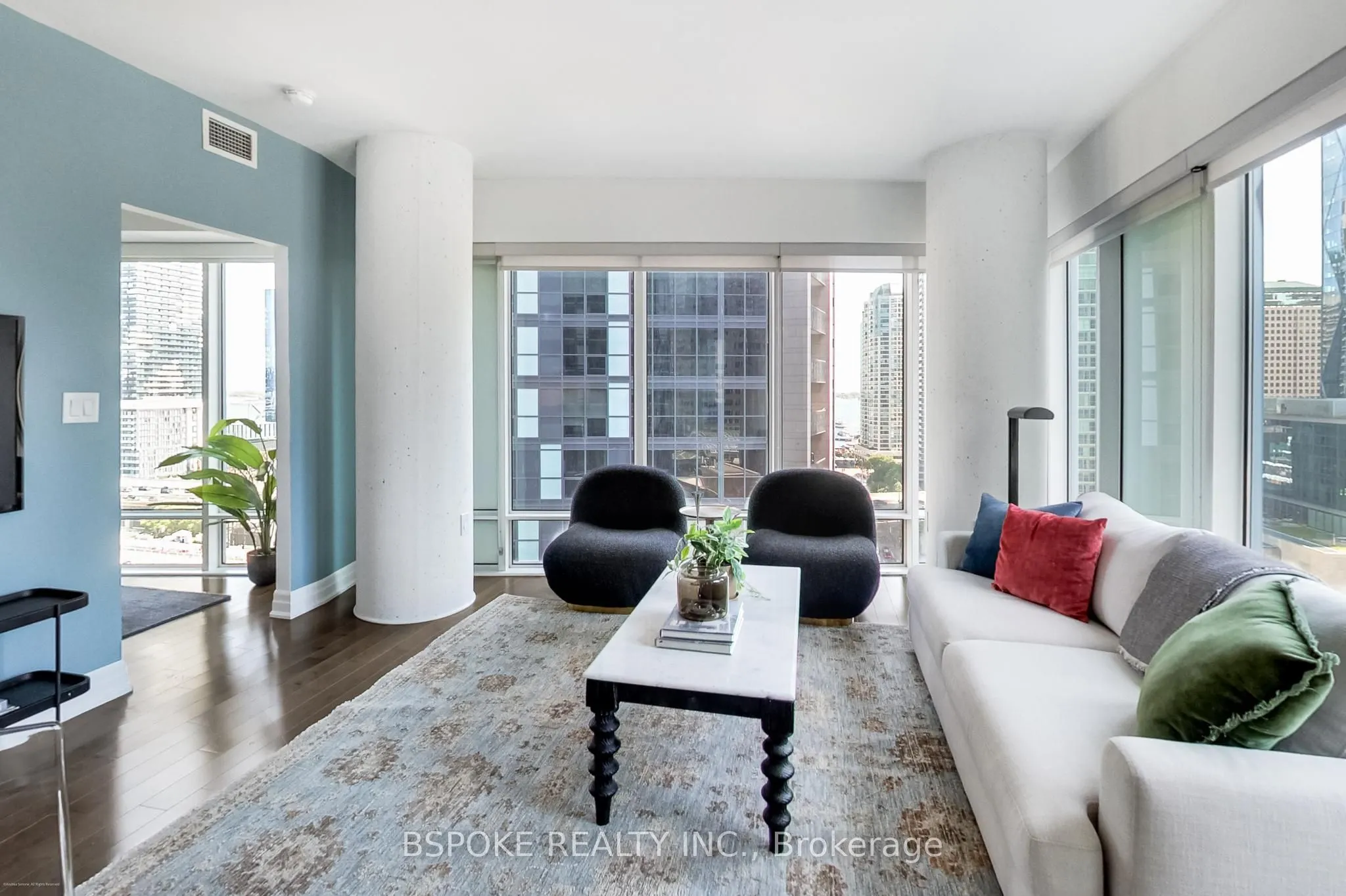 8 The Esplanade #1502