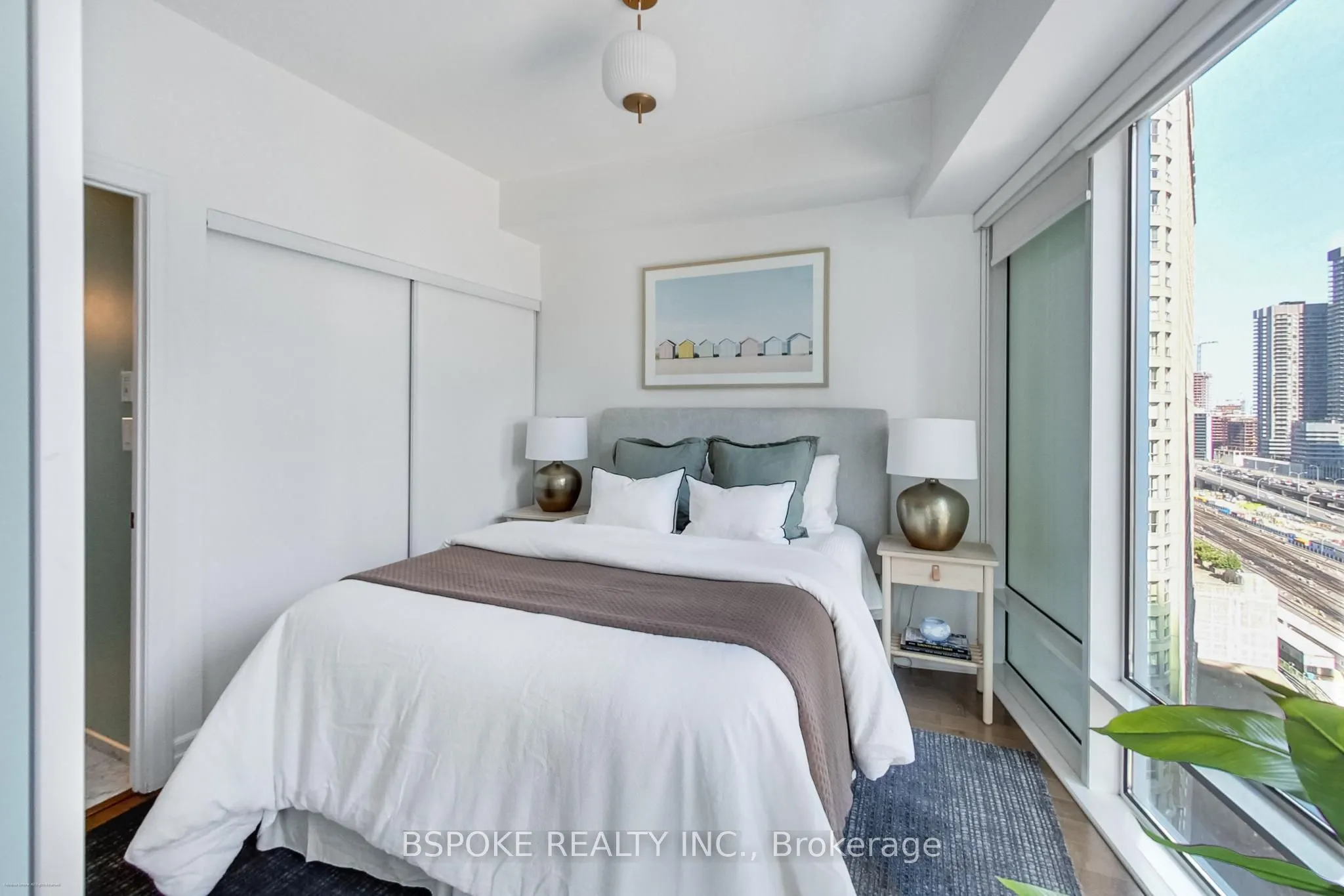 8 The Esplanade #1502