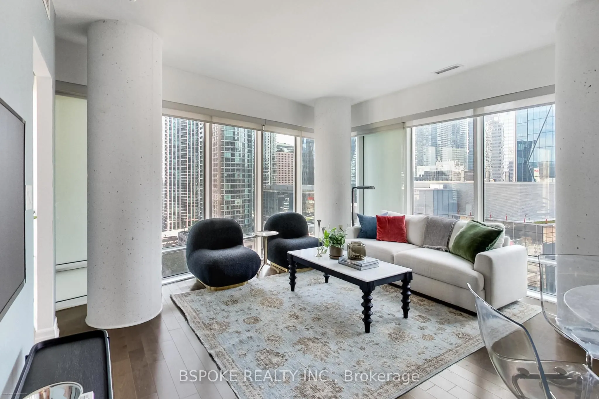 8 The Esplanade #1502