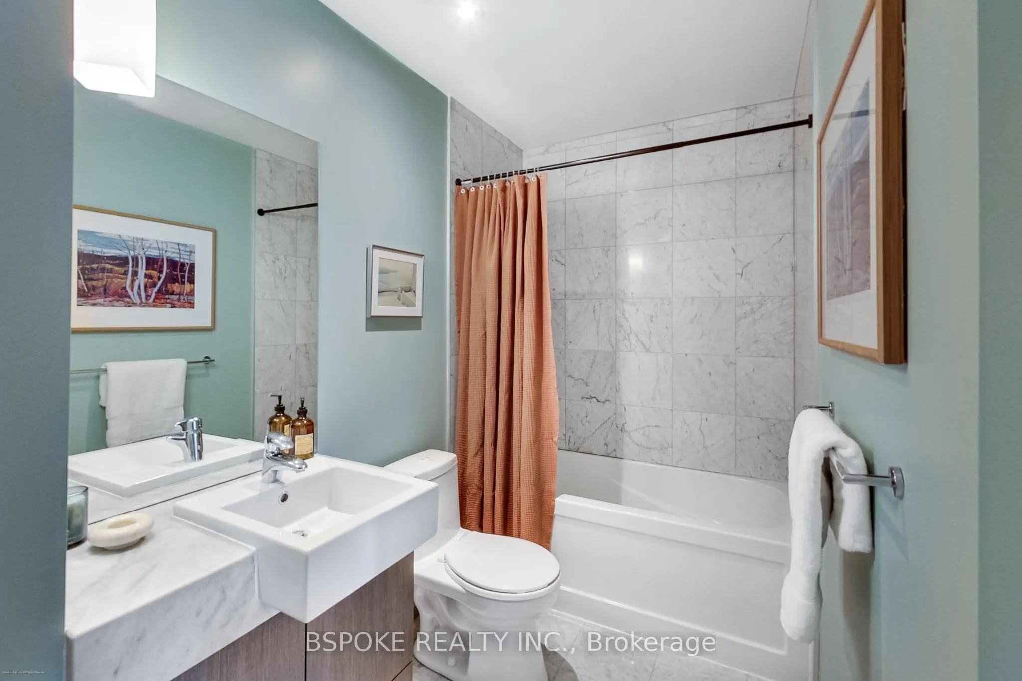 8 The Esplanade #1502