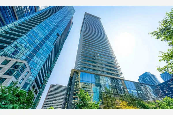 33 Charles Street E #2109