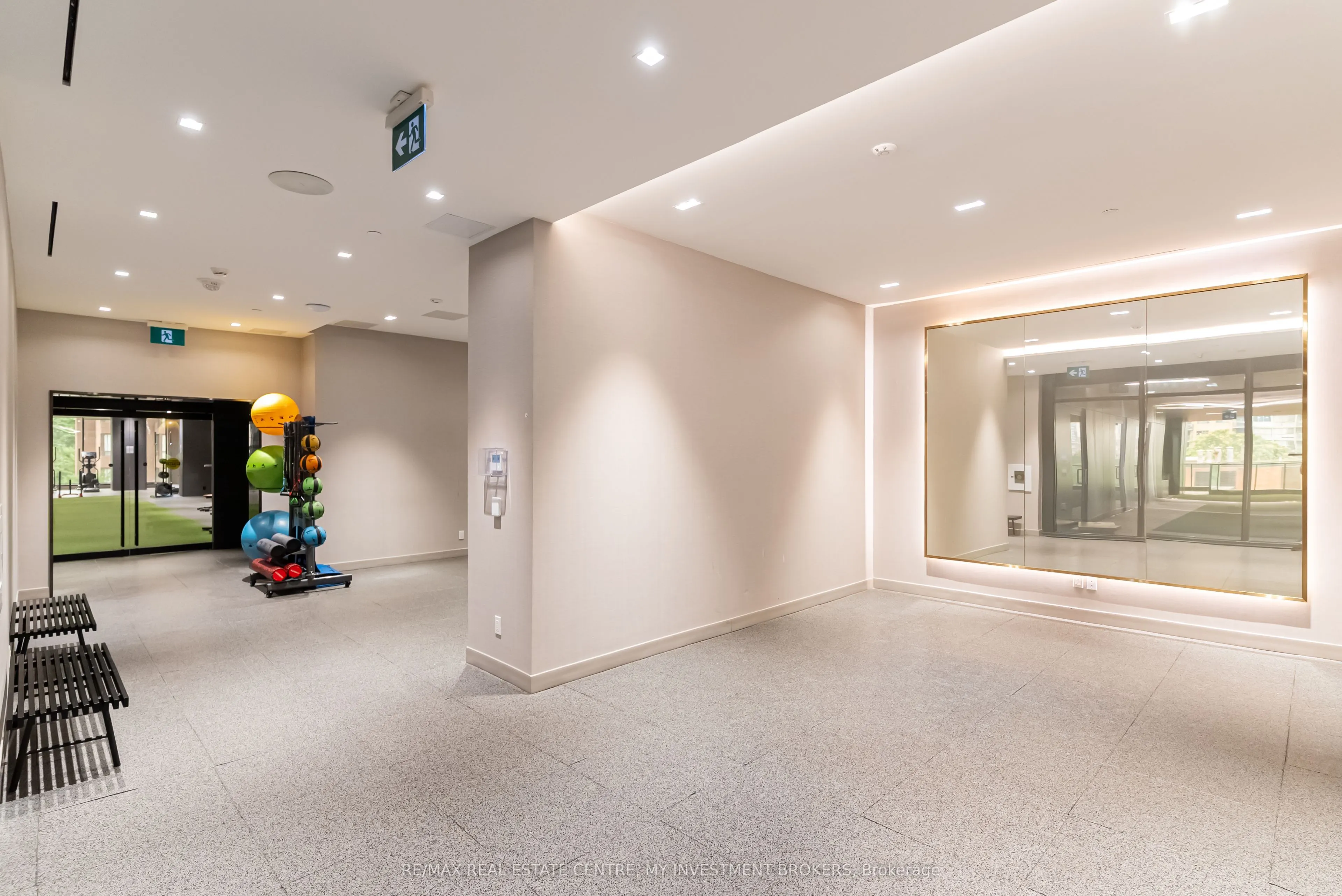 319 Jarvis Street #2605