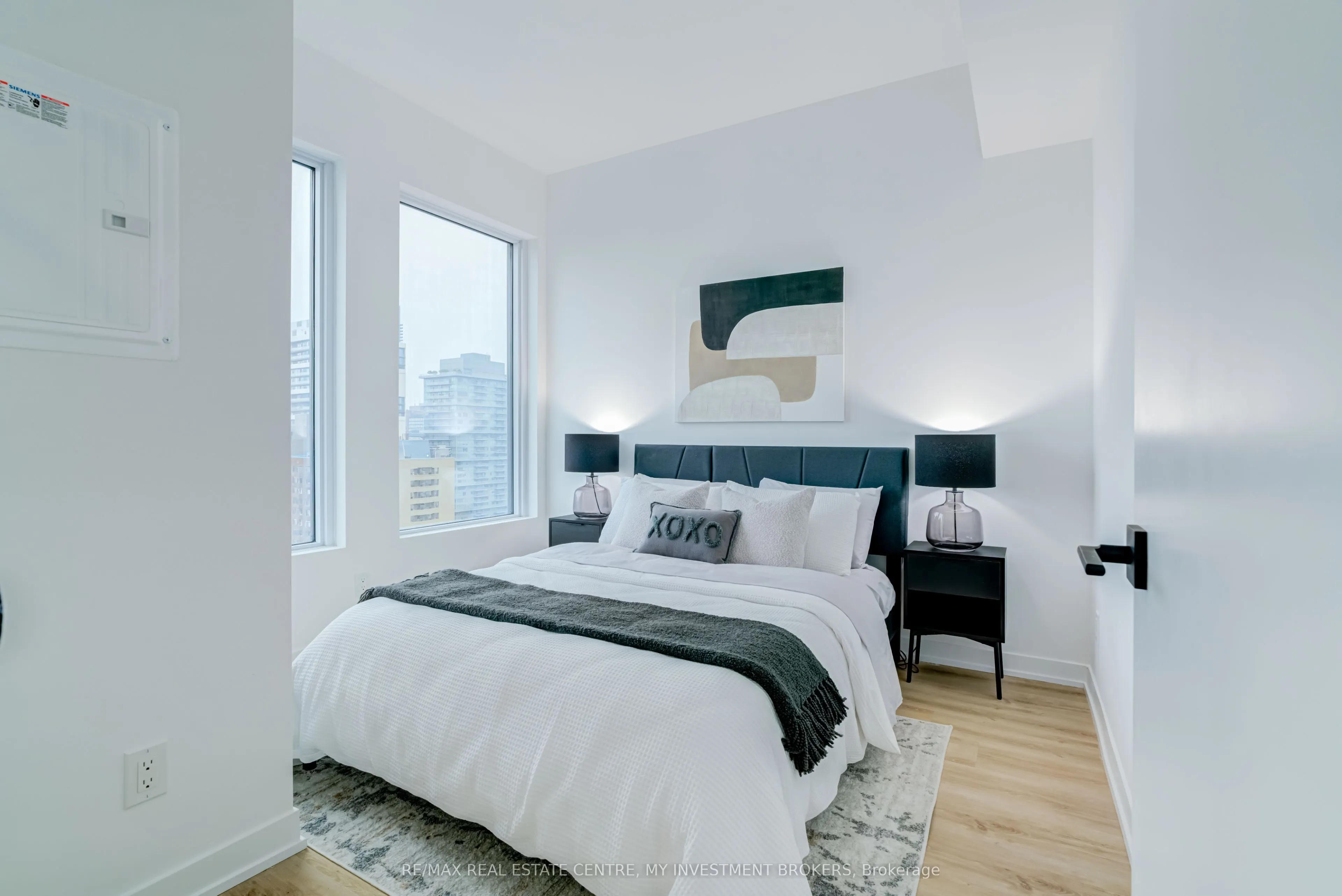 319 Jarvis Street #2605