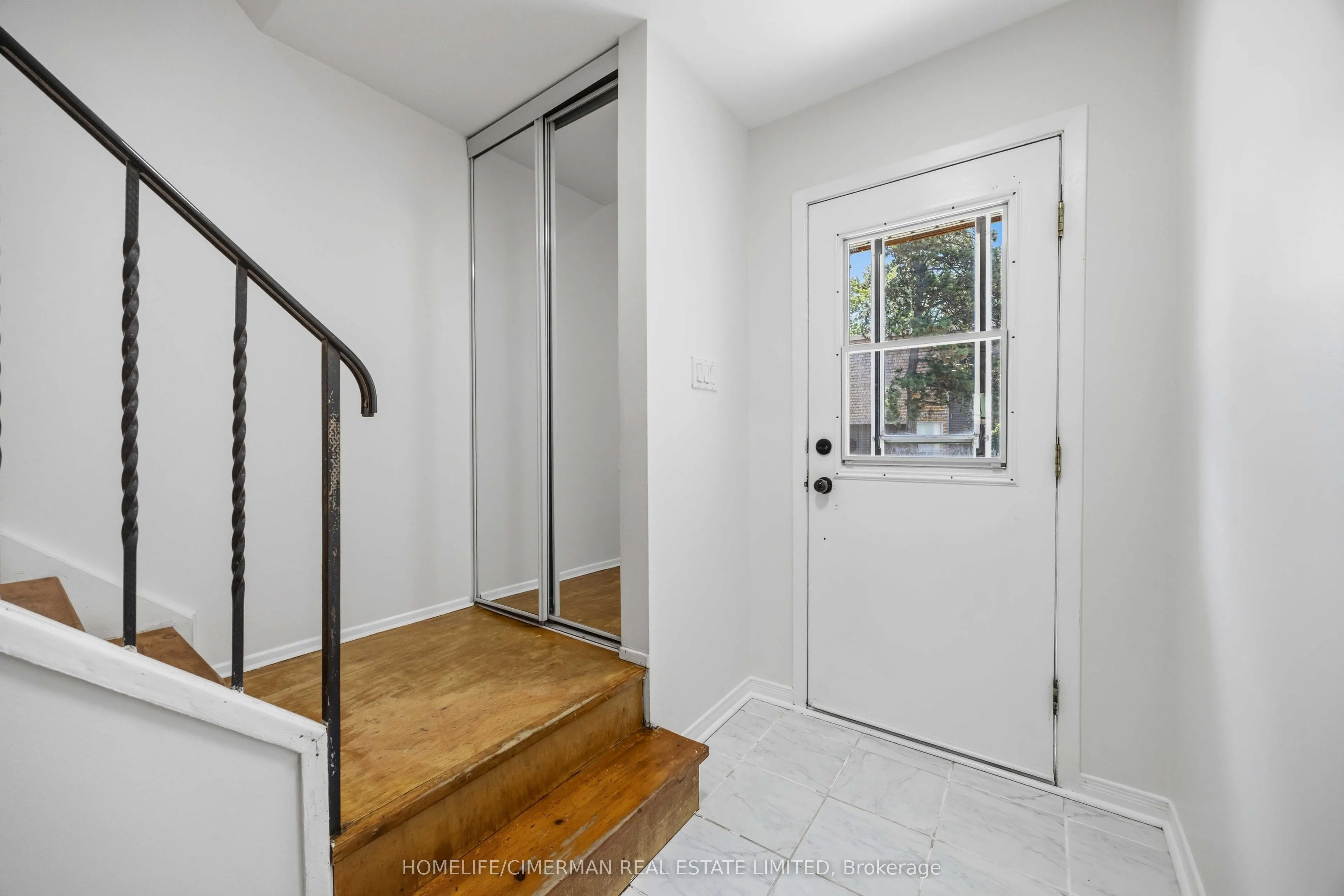 142 Thorny Vineway #151