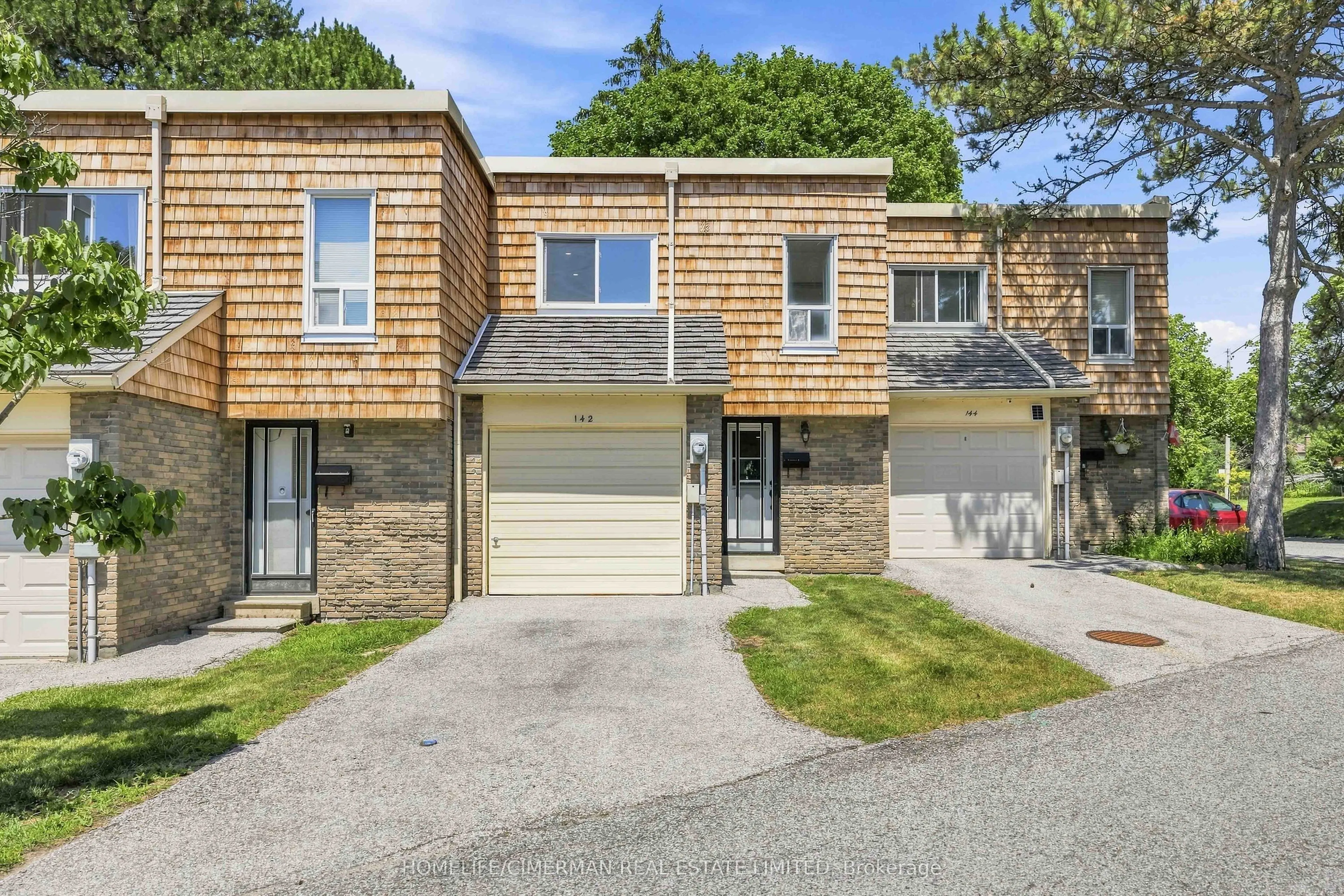 142 Thorny Vineway #151