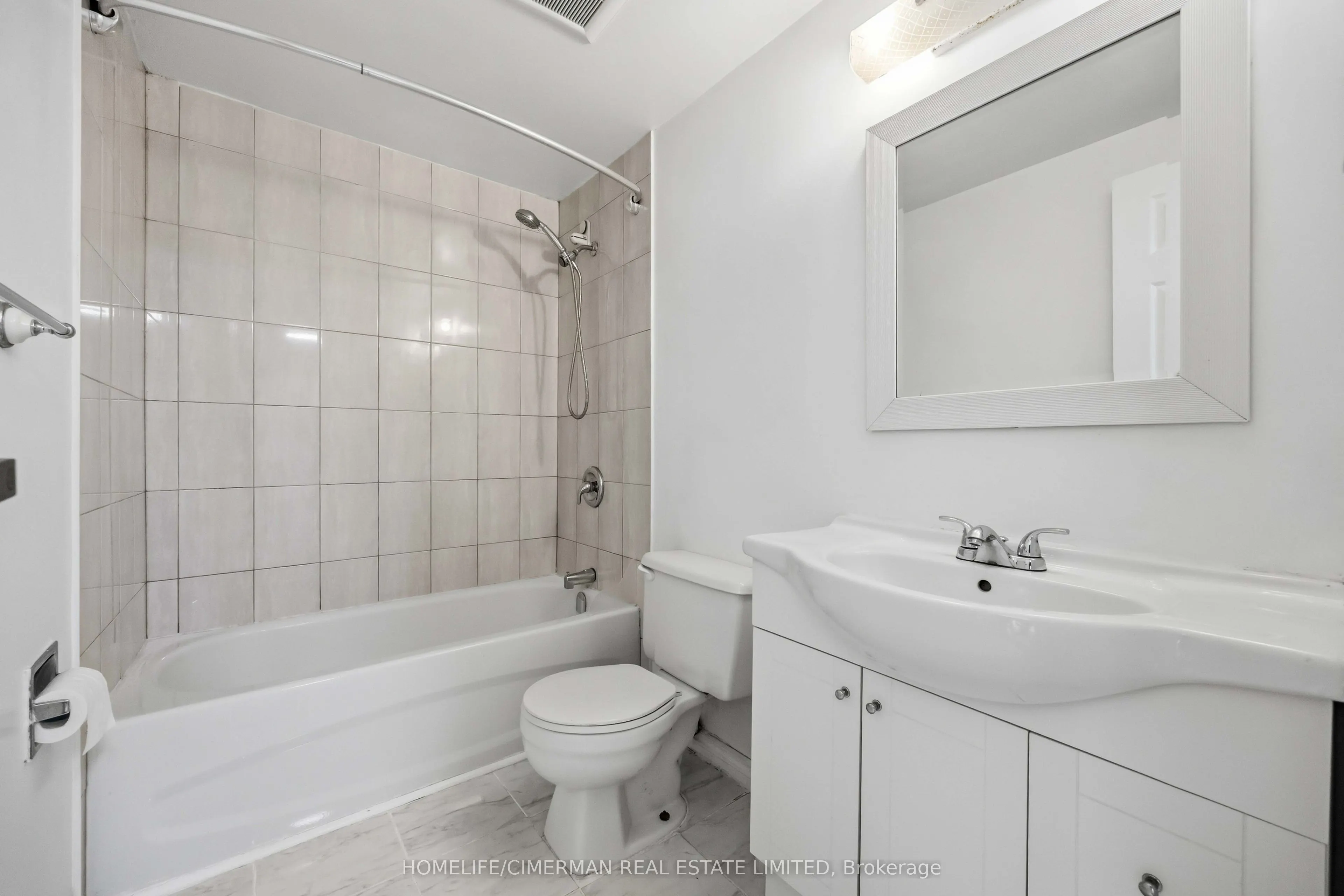 142 Thorny Vineway #151