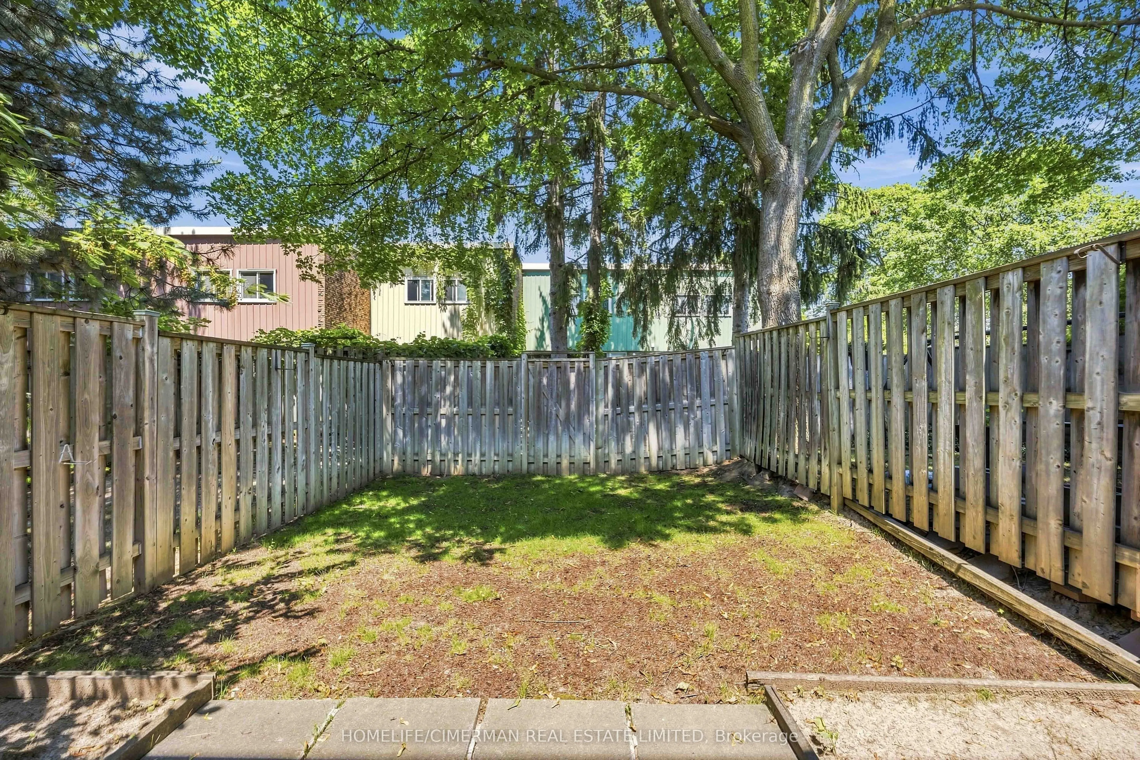 142 Thorny Vineway #151