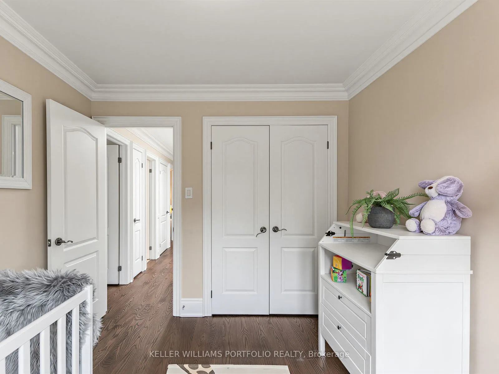 21 Albertus Avenue