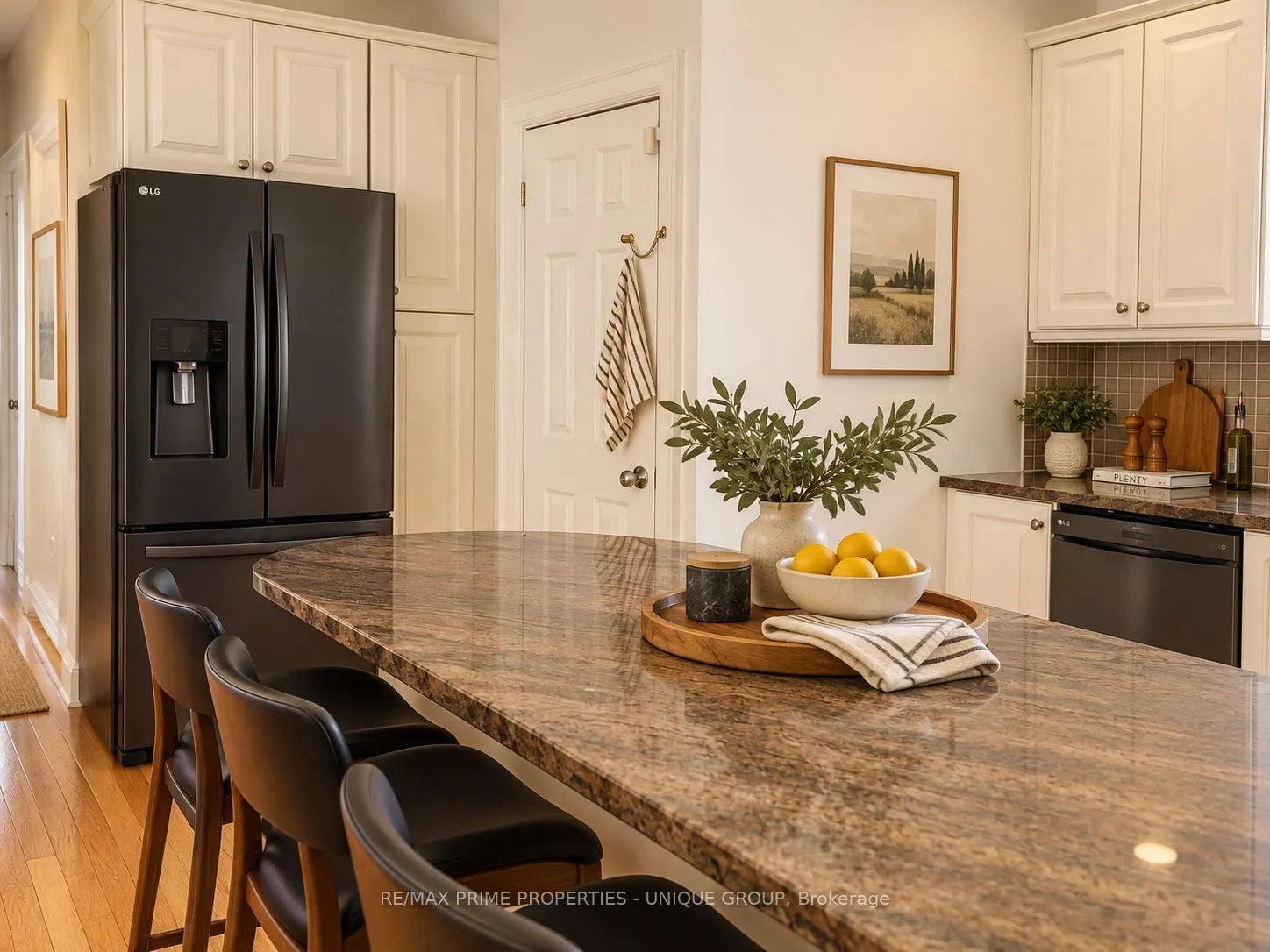 39 Whitehall Road #Upper