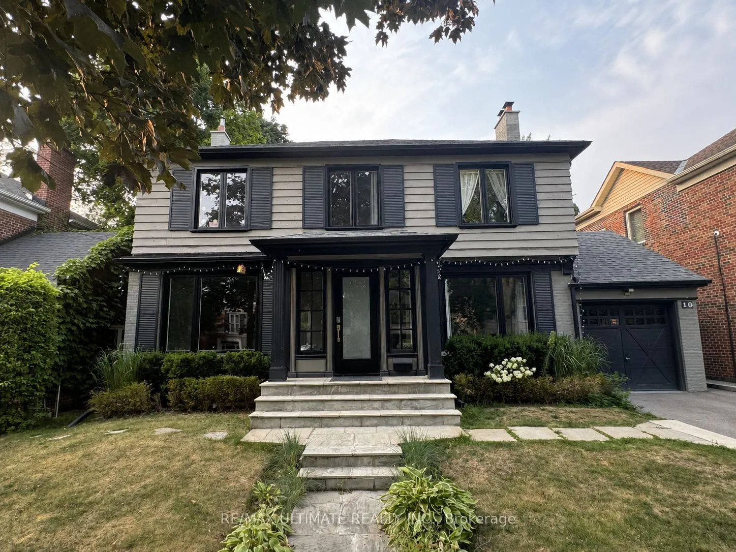 10 Noel Avenue