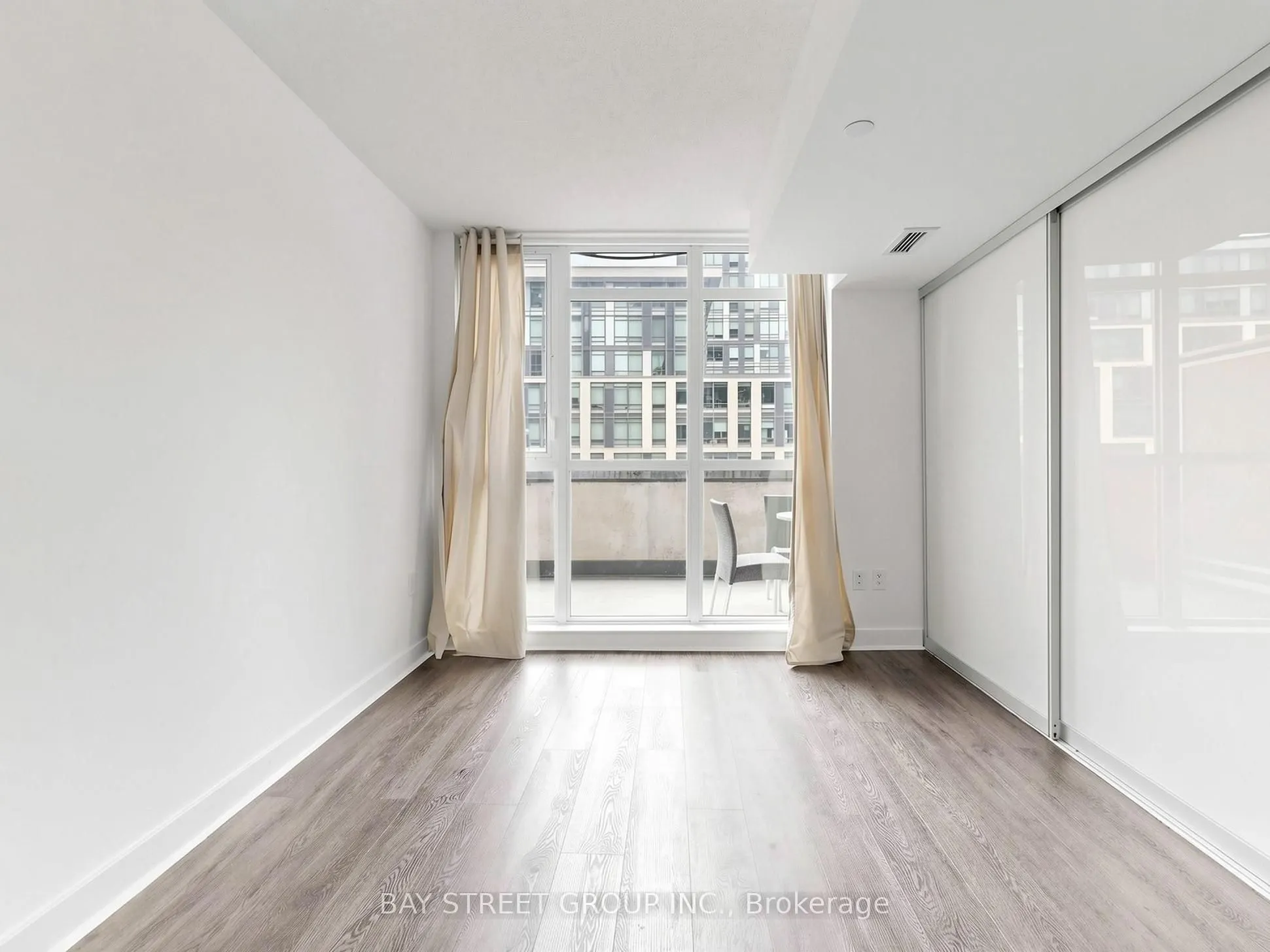 85 Queens Wharf Road #316