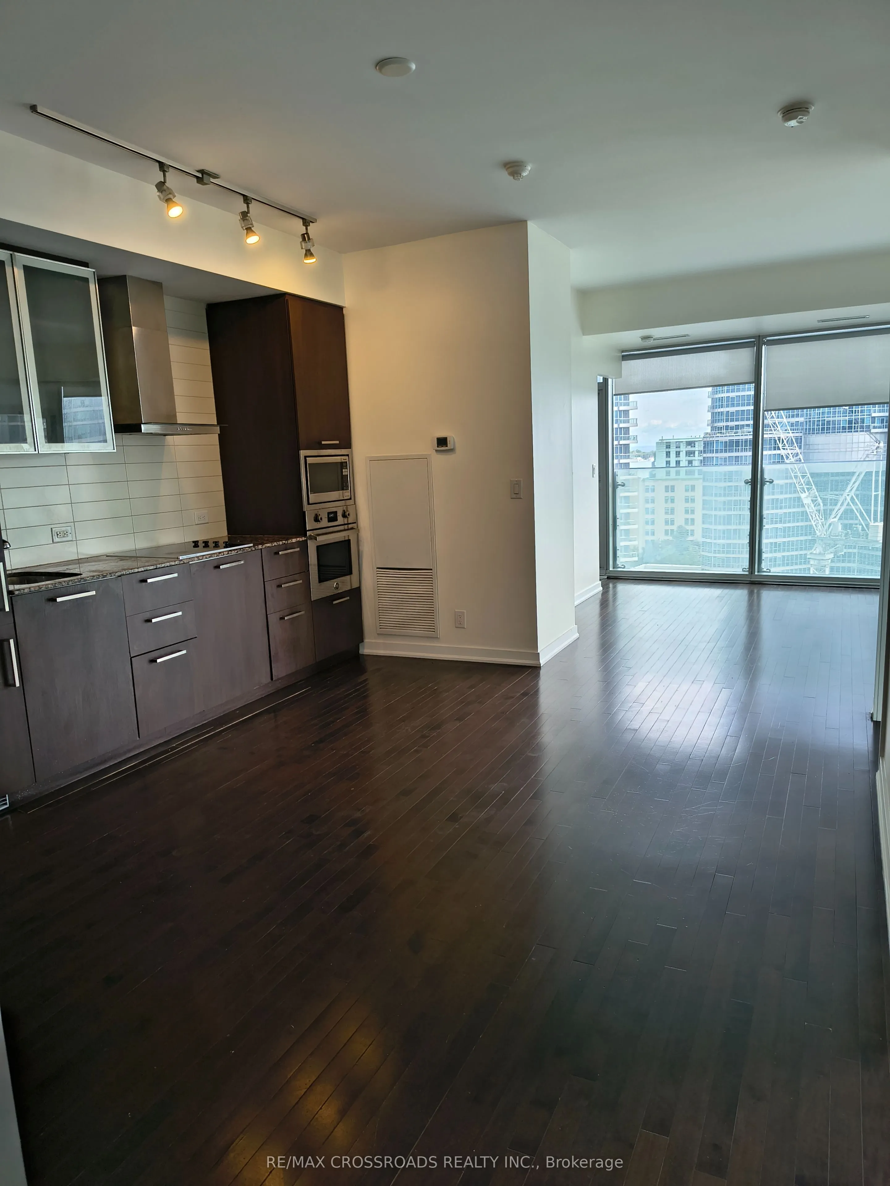 12 York Street #1104