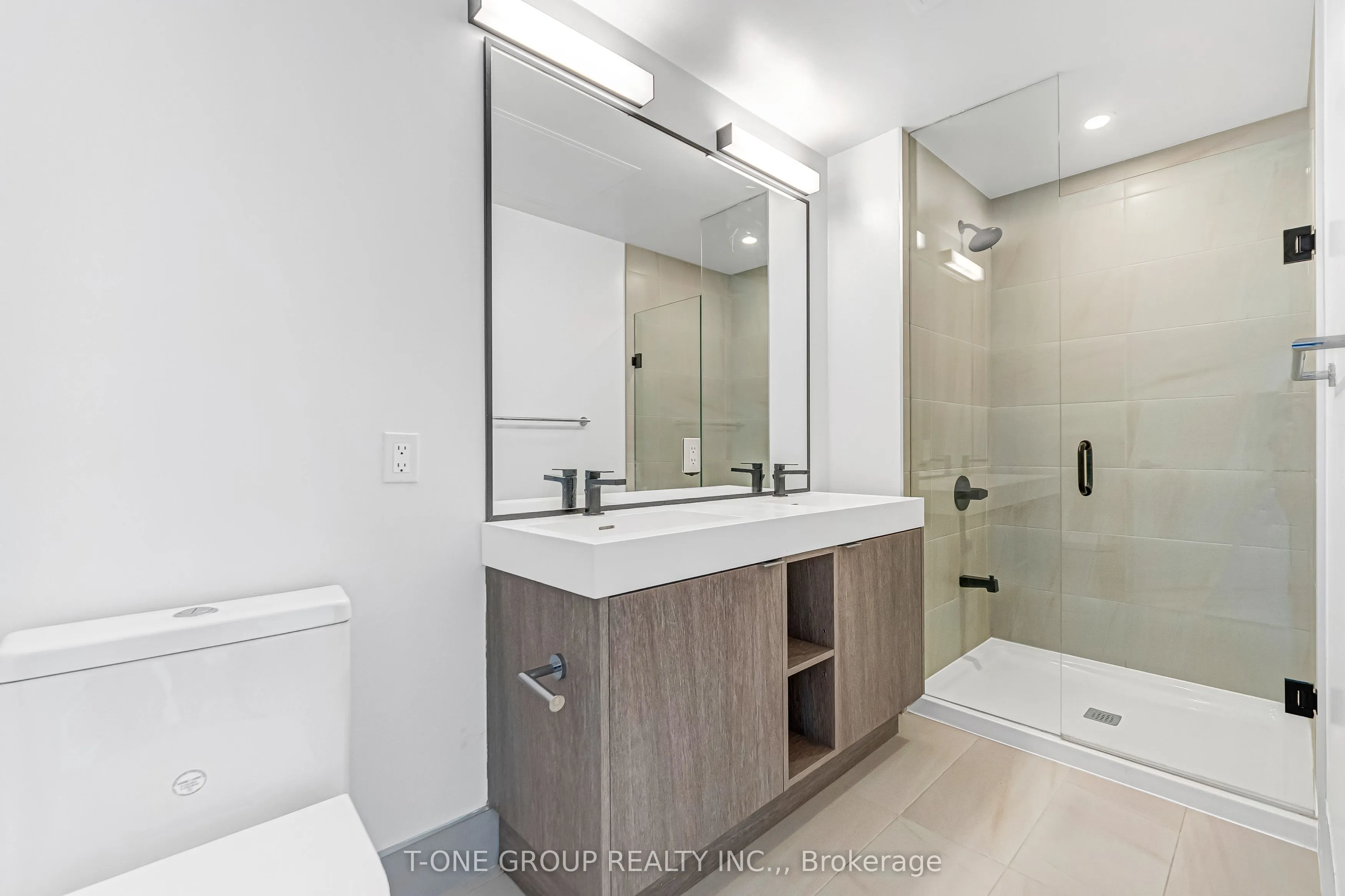 250 Lawrence Avenue W #309