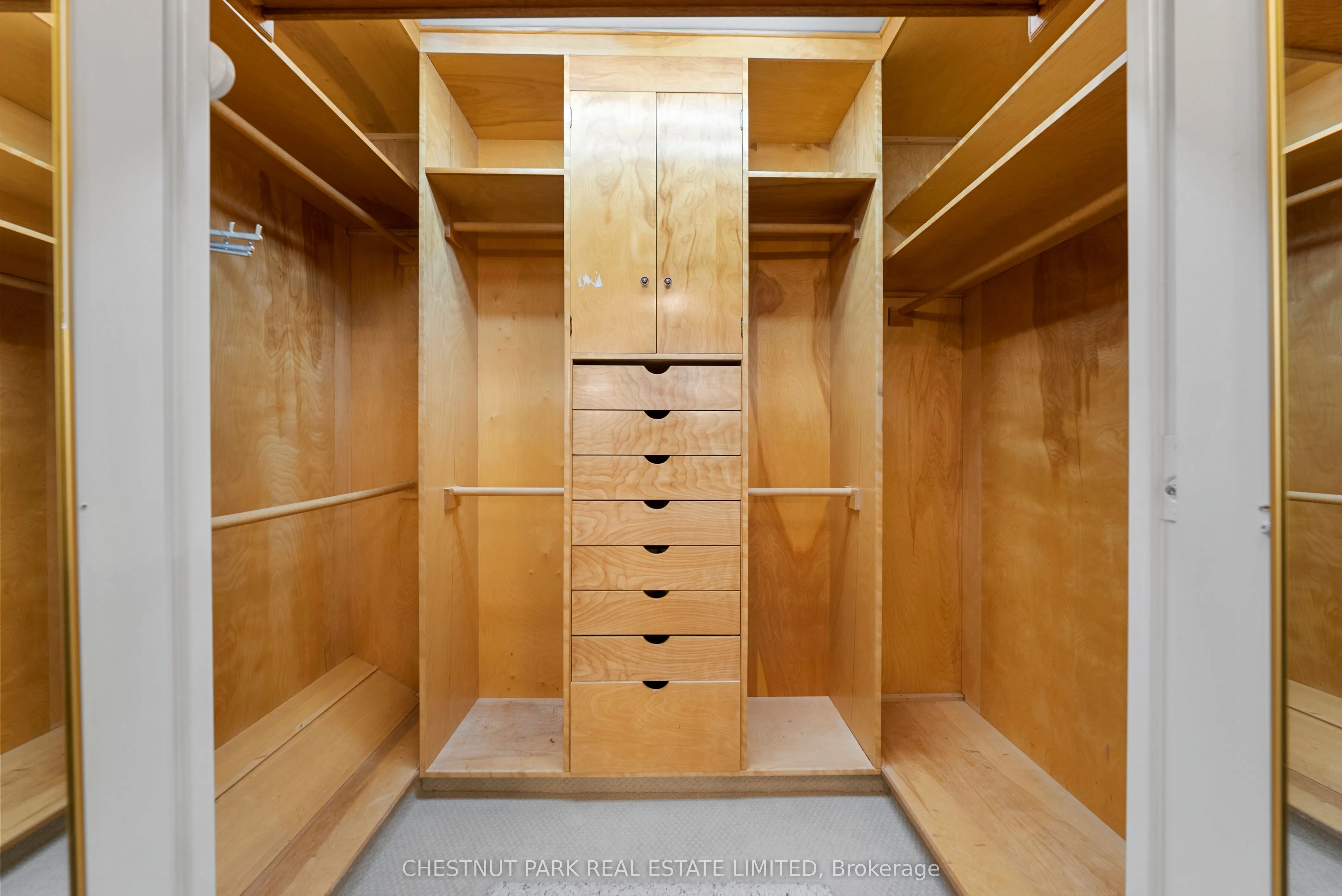 2600 Bathurst Street #PH 1