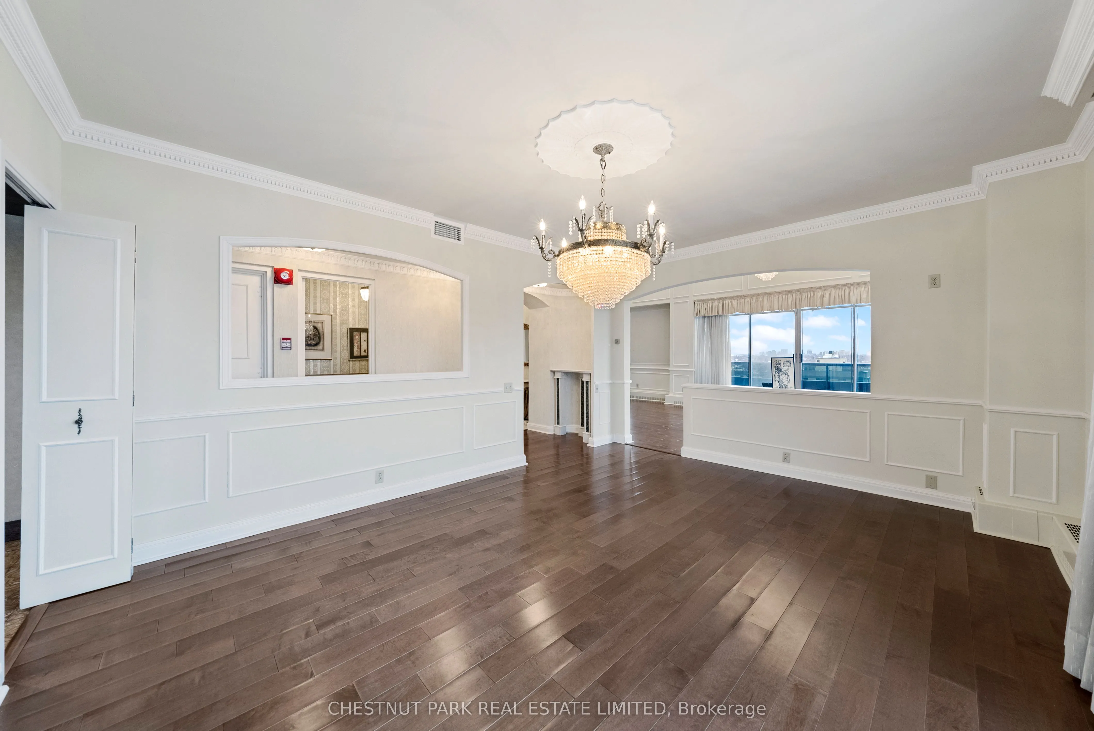 2600 Bathurst Street #PH 1