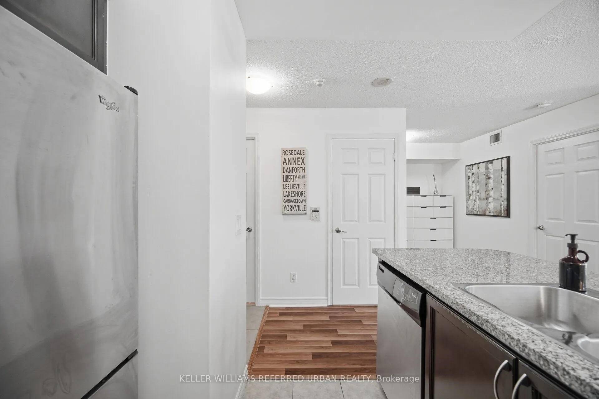 19 Grand Trunk Crescent #3708