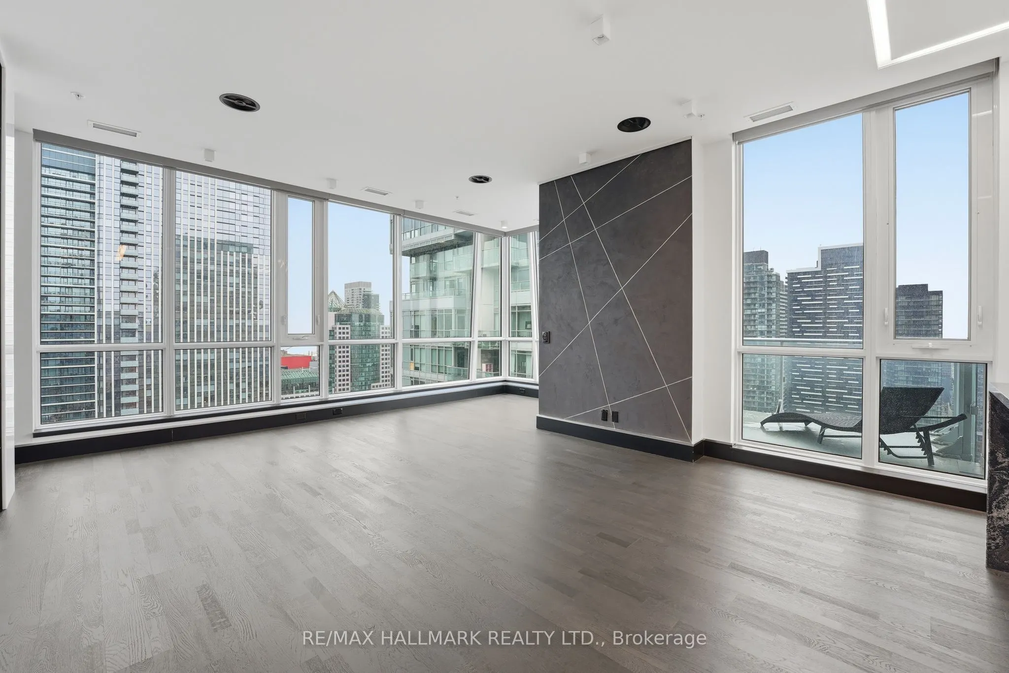 199 Richmond Street W #PH101