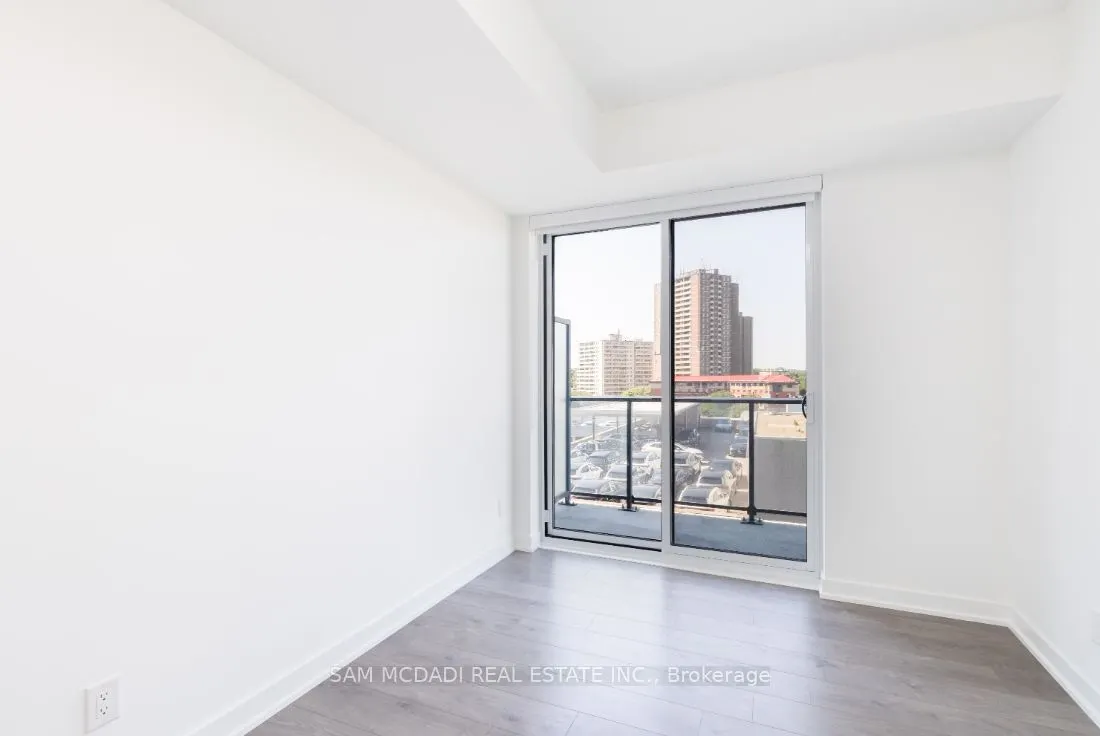 5 Defries Street #801