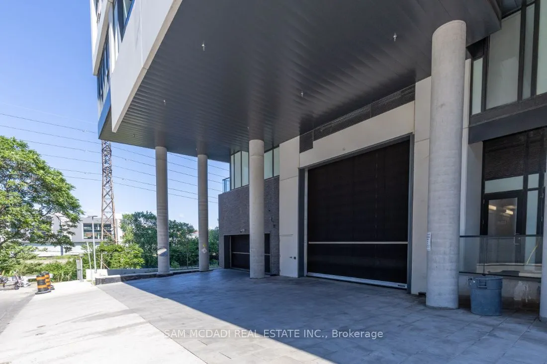 5 Defries Street #801