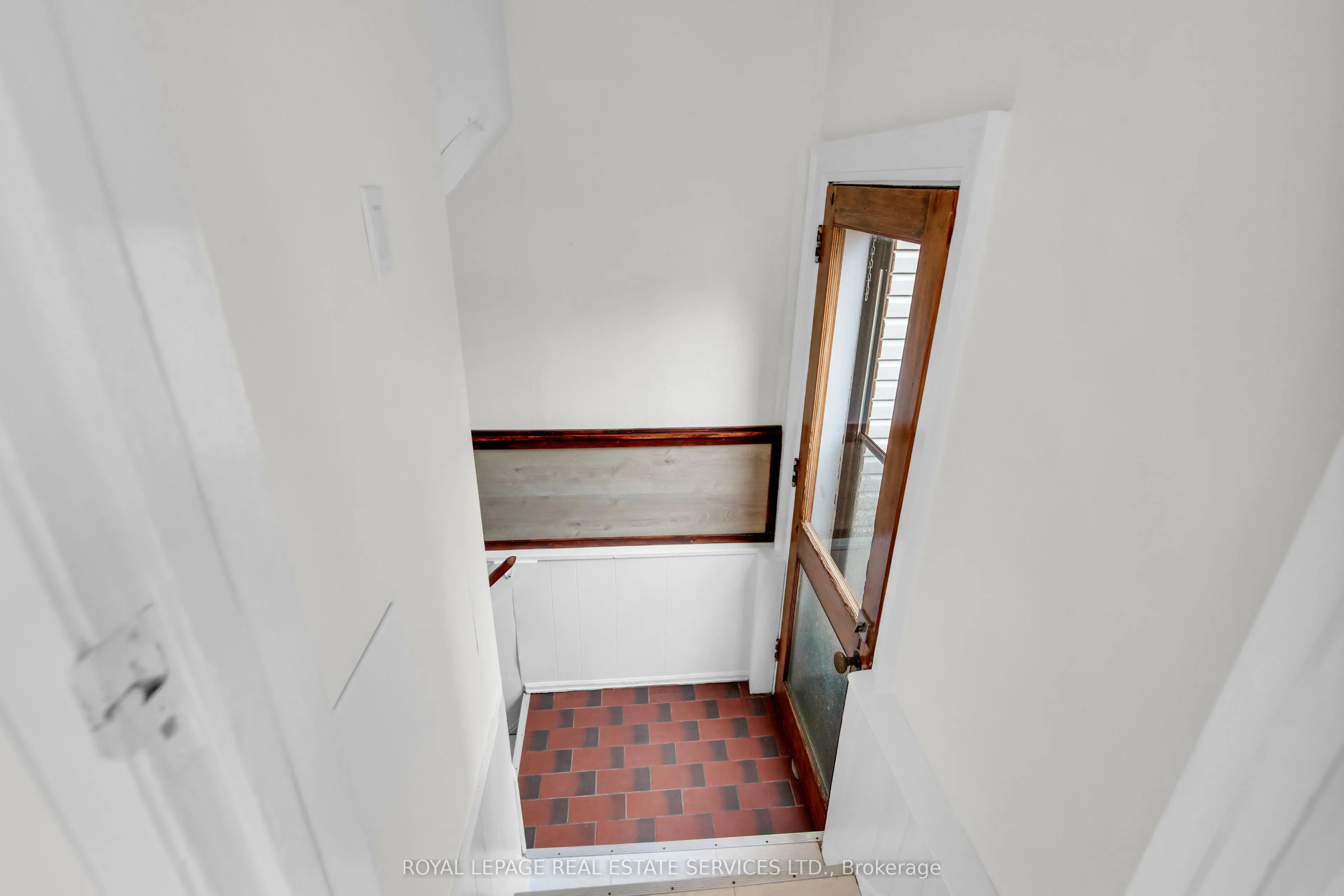 56 Arlington Avenue