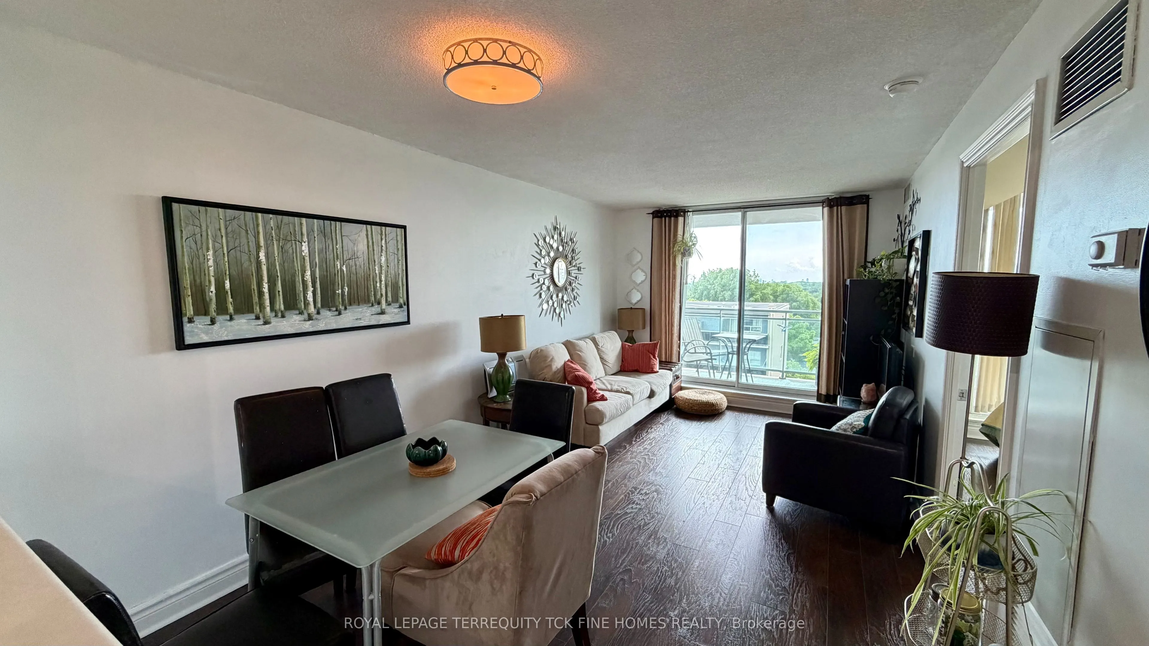 398 Eglinton Avenue E #1009