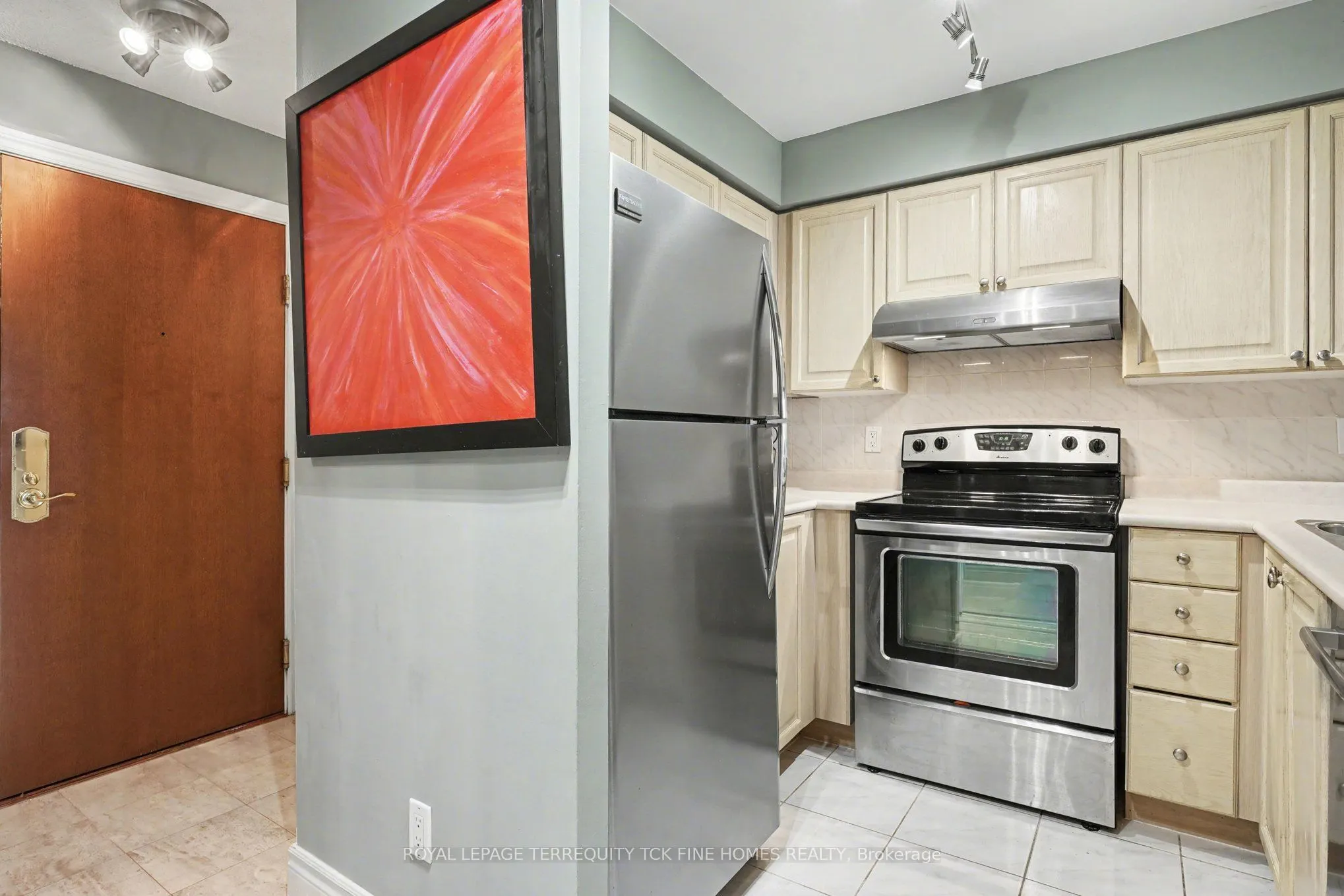 398 Eglinton Avenue E #1009
