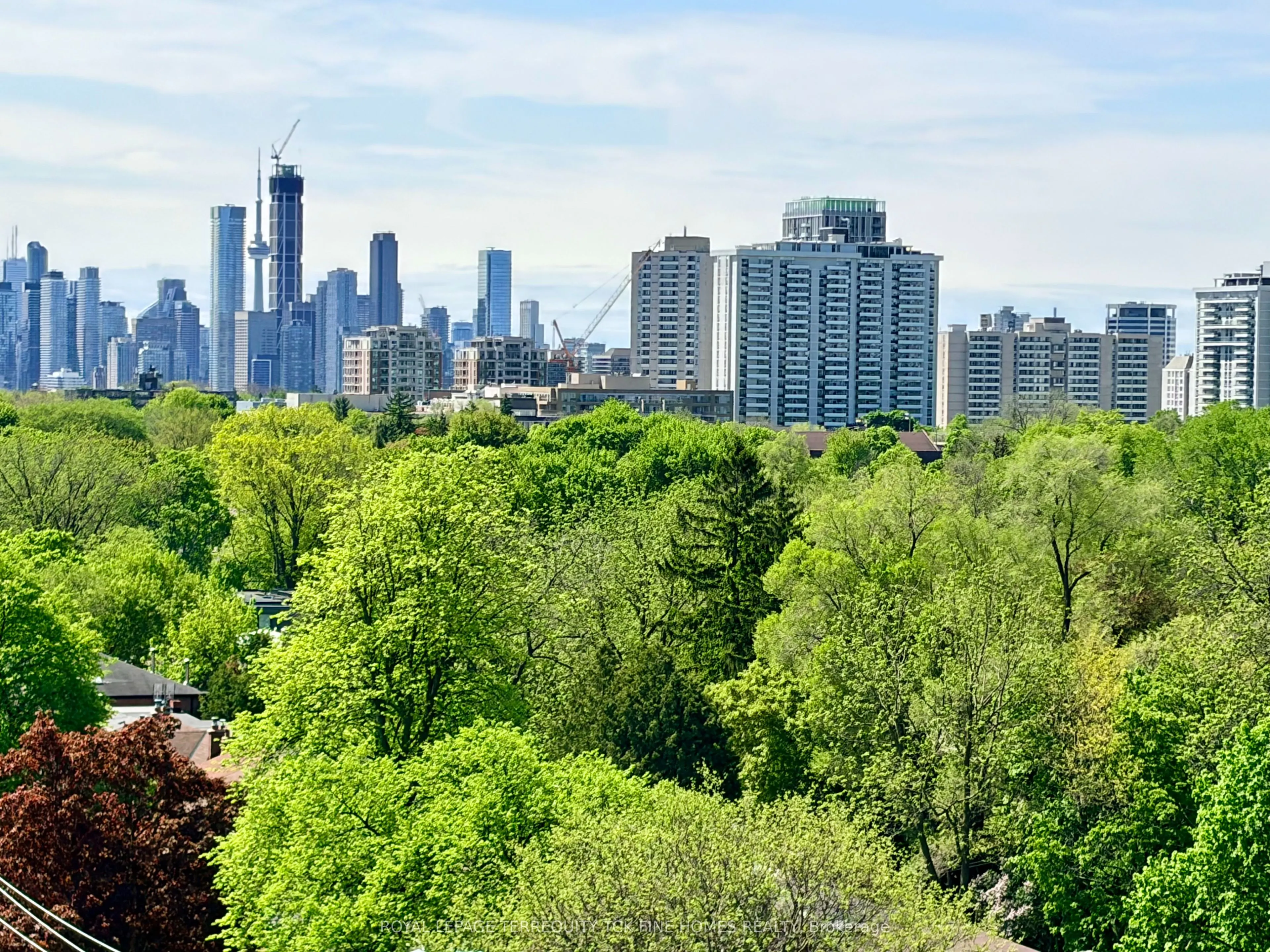 398 Eglinton Avenue E #1009
